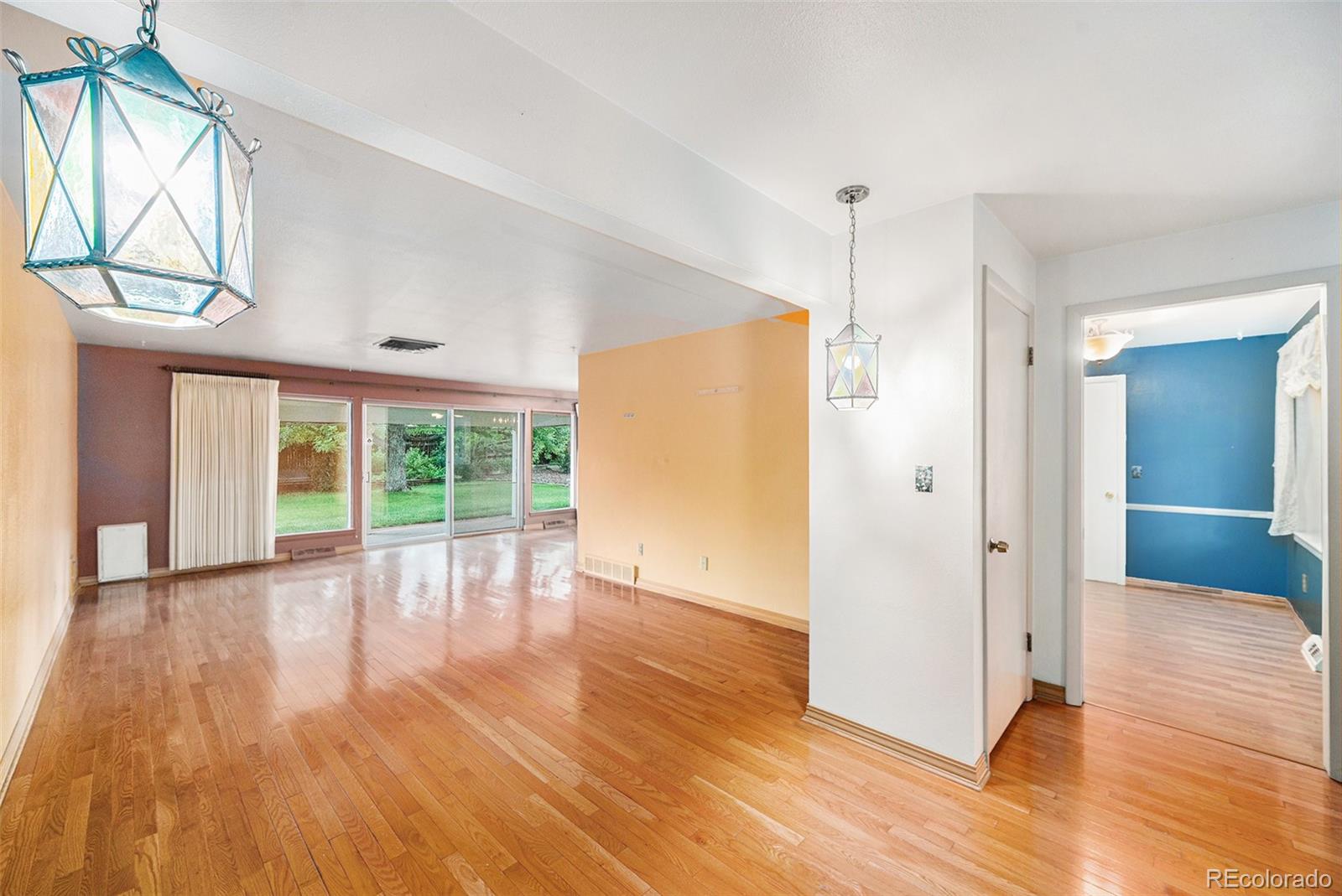 MLS Image #2 for 2719 s eaton way,denver, Colorado