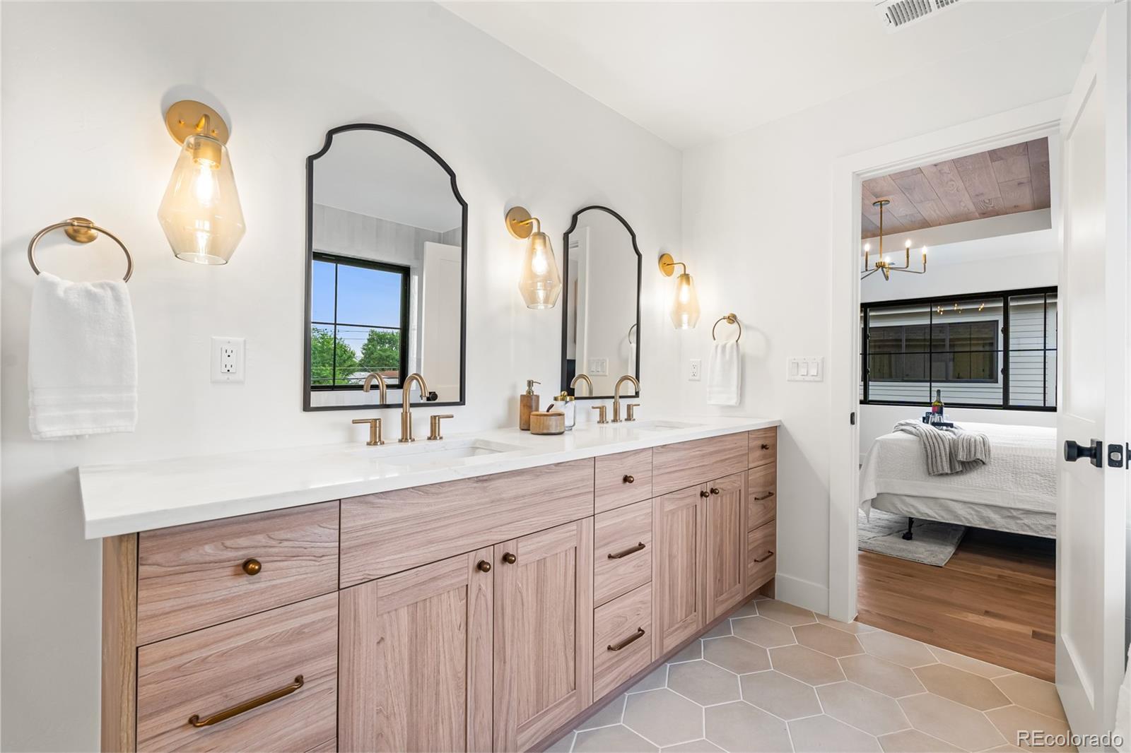 MLS Image #28 for 2028  fenton street,edgewater, Colorado