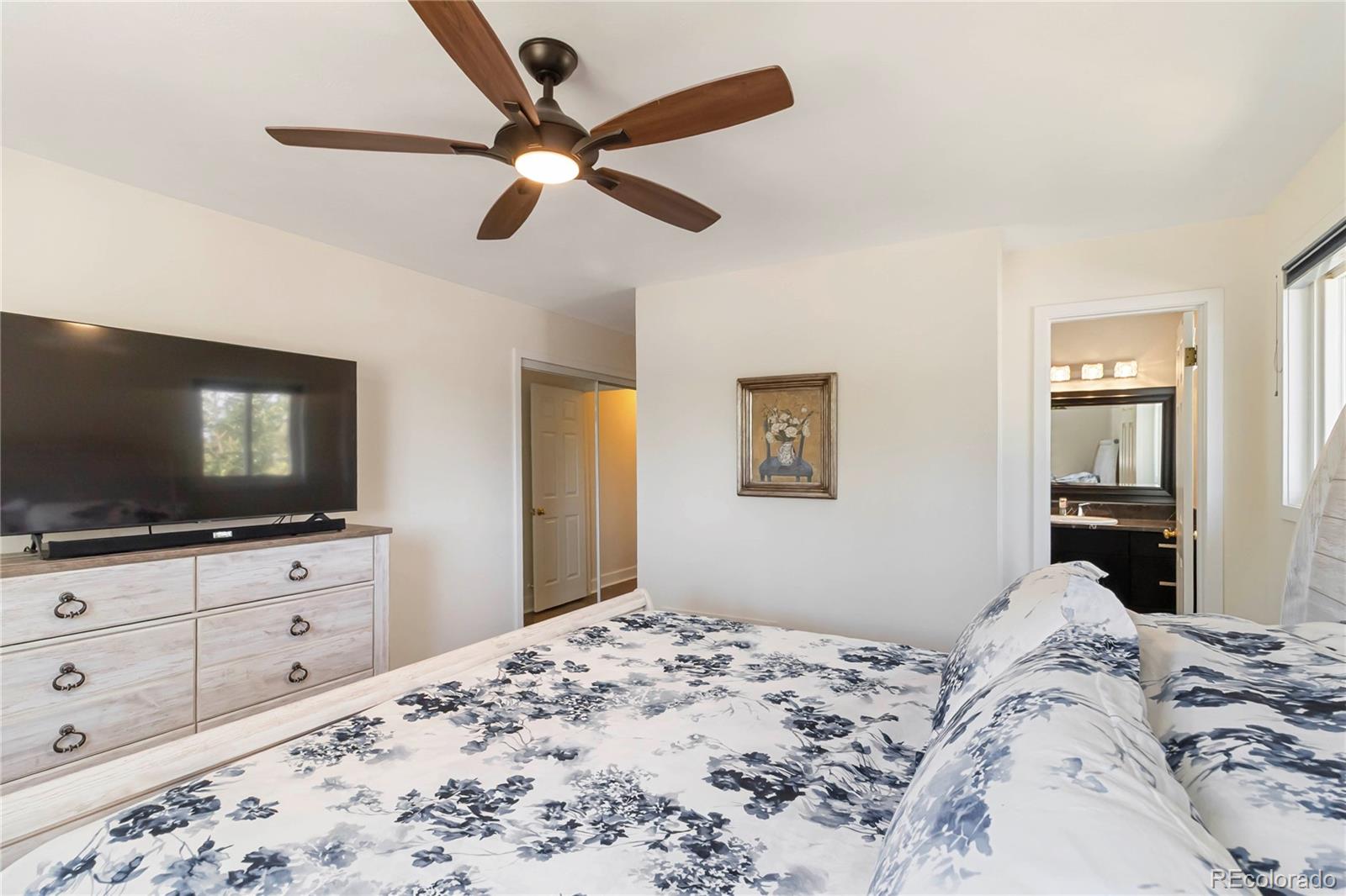 MLS Image #15 for 1709 s kearney street,denver, Colorado