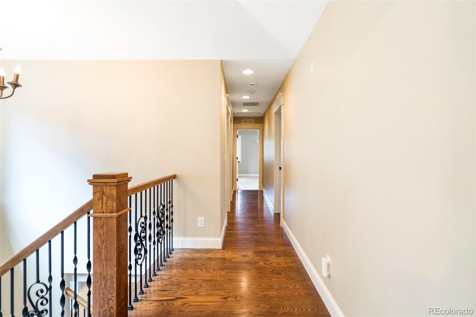 MLS Image #23 for 639 s williams street,denver, Colorado