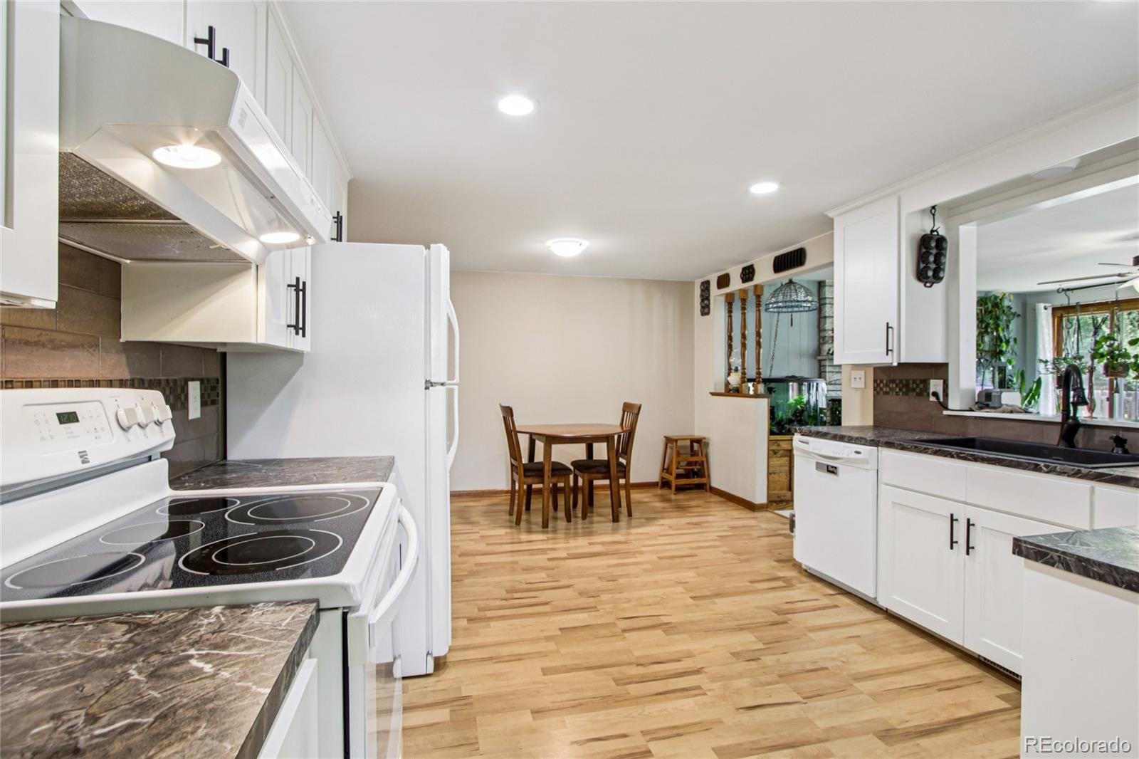 MLS Image #9 for 1718  dotsero avenue,loveland, Colorado