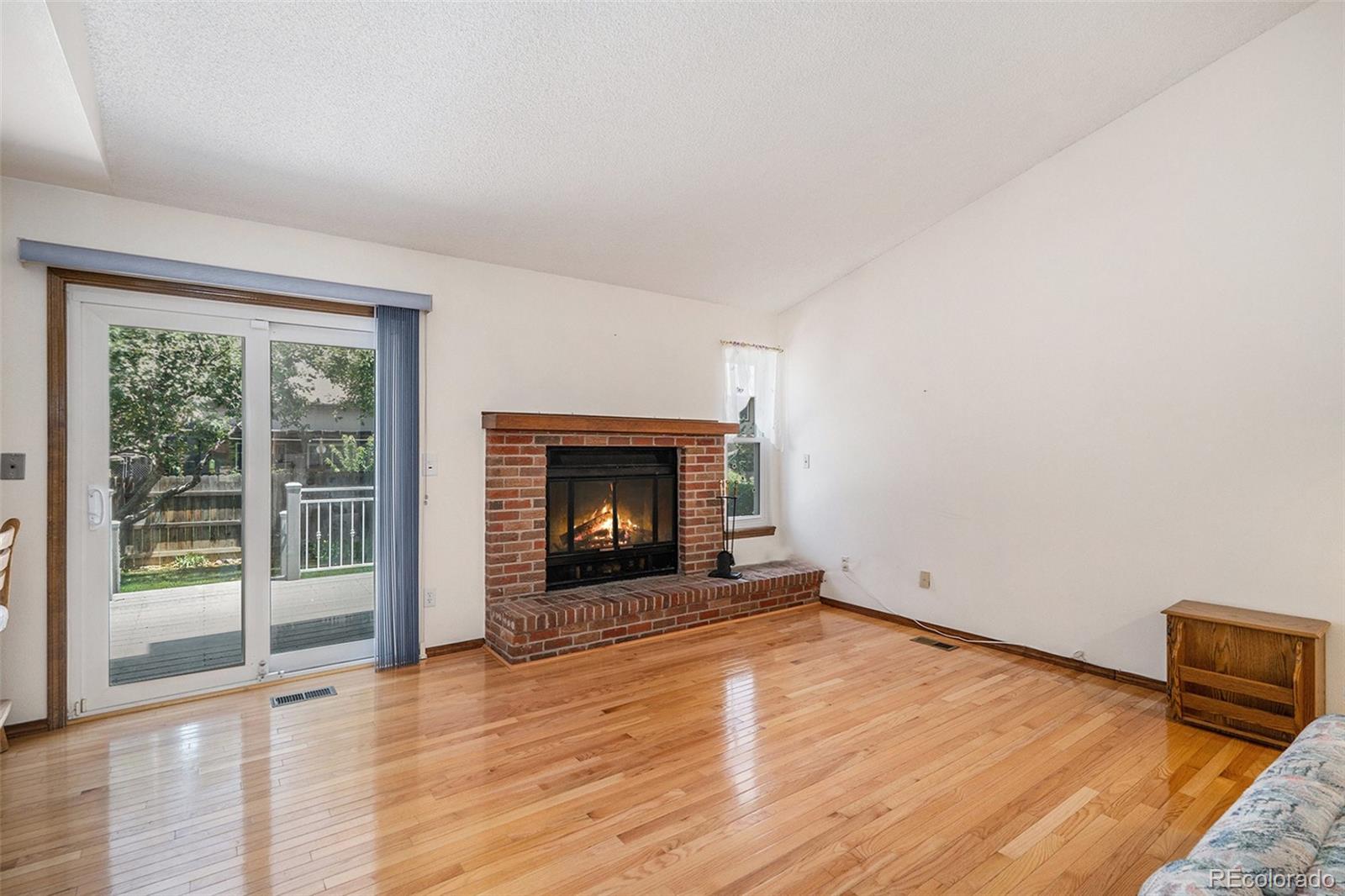 MLS Image #5 for 760 s dearborn court,aurora, Colorado
