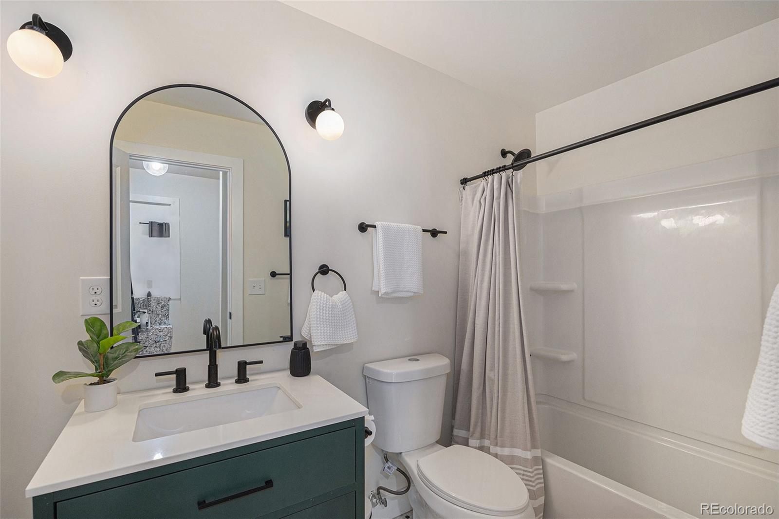 MLS Image #16 for 2314  table heights drive,golden, Colorado