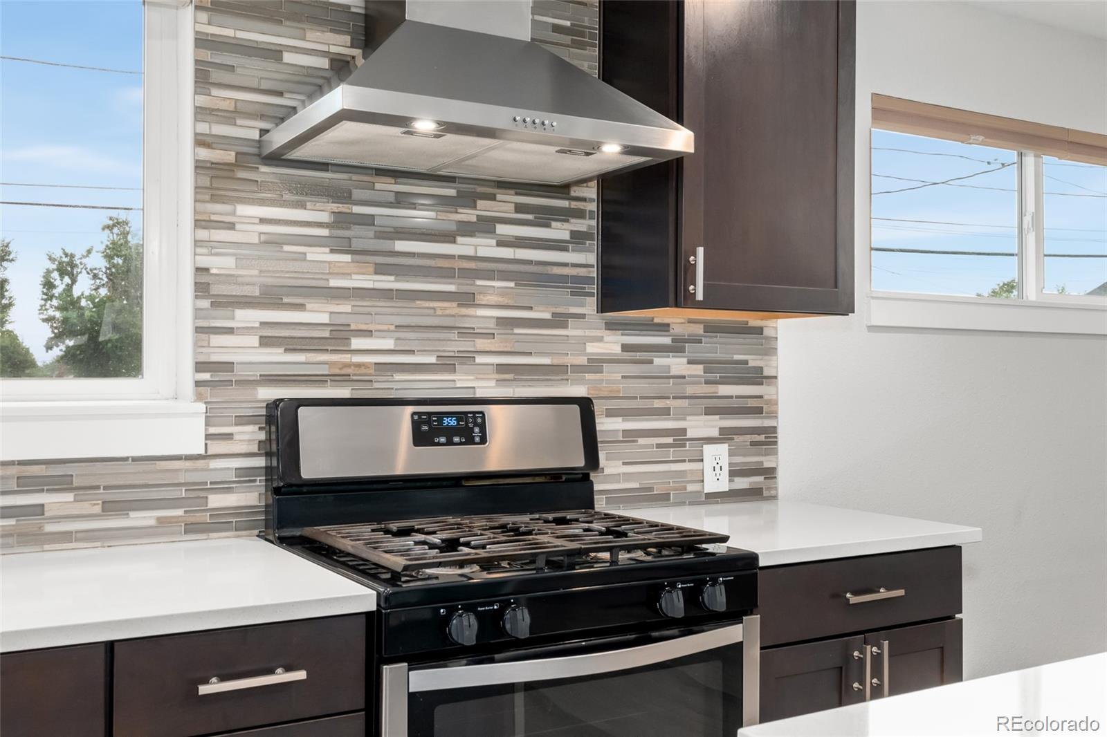 MLS Image #11 for 3251 n cook street,denver, Colorado