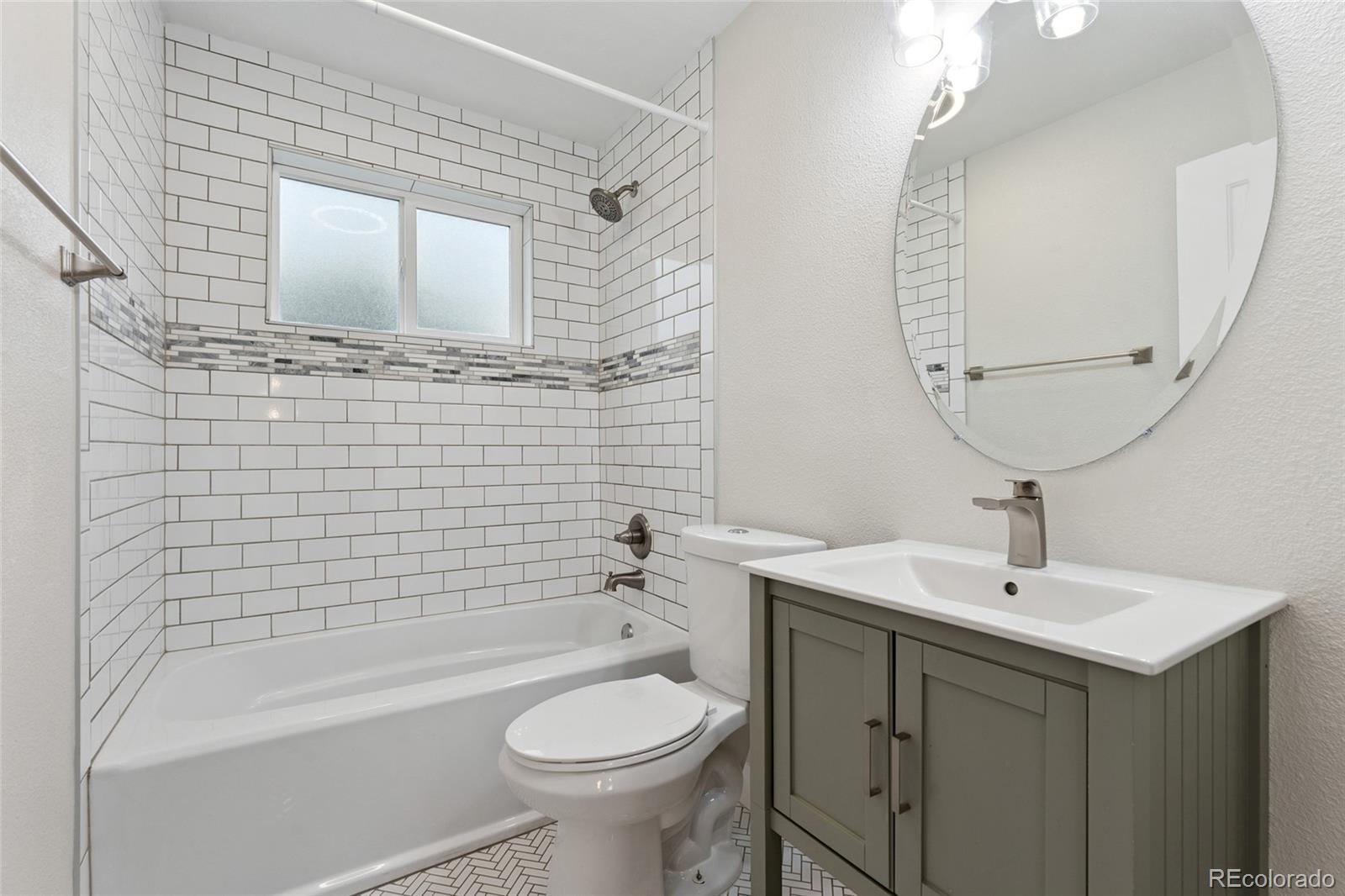 MLS Image #14 for 3251 n cook street,denver, Colorado