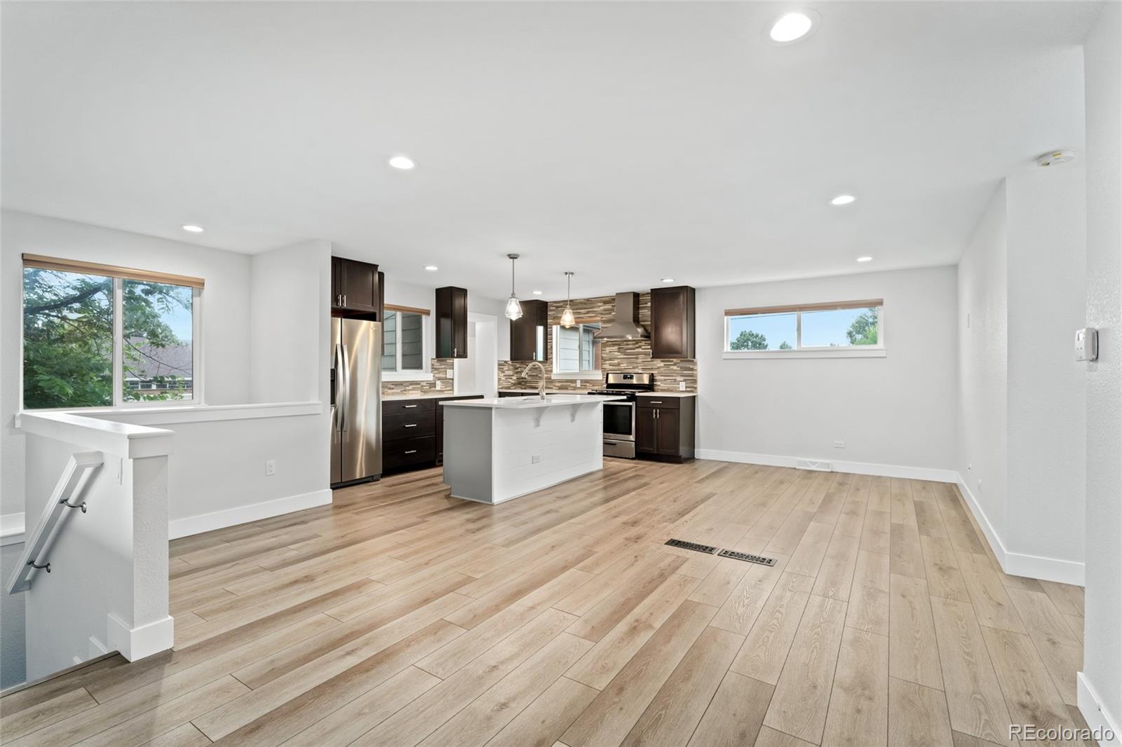 MLS Image #5 for 3251 n cook street,denver, Colorado