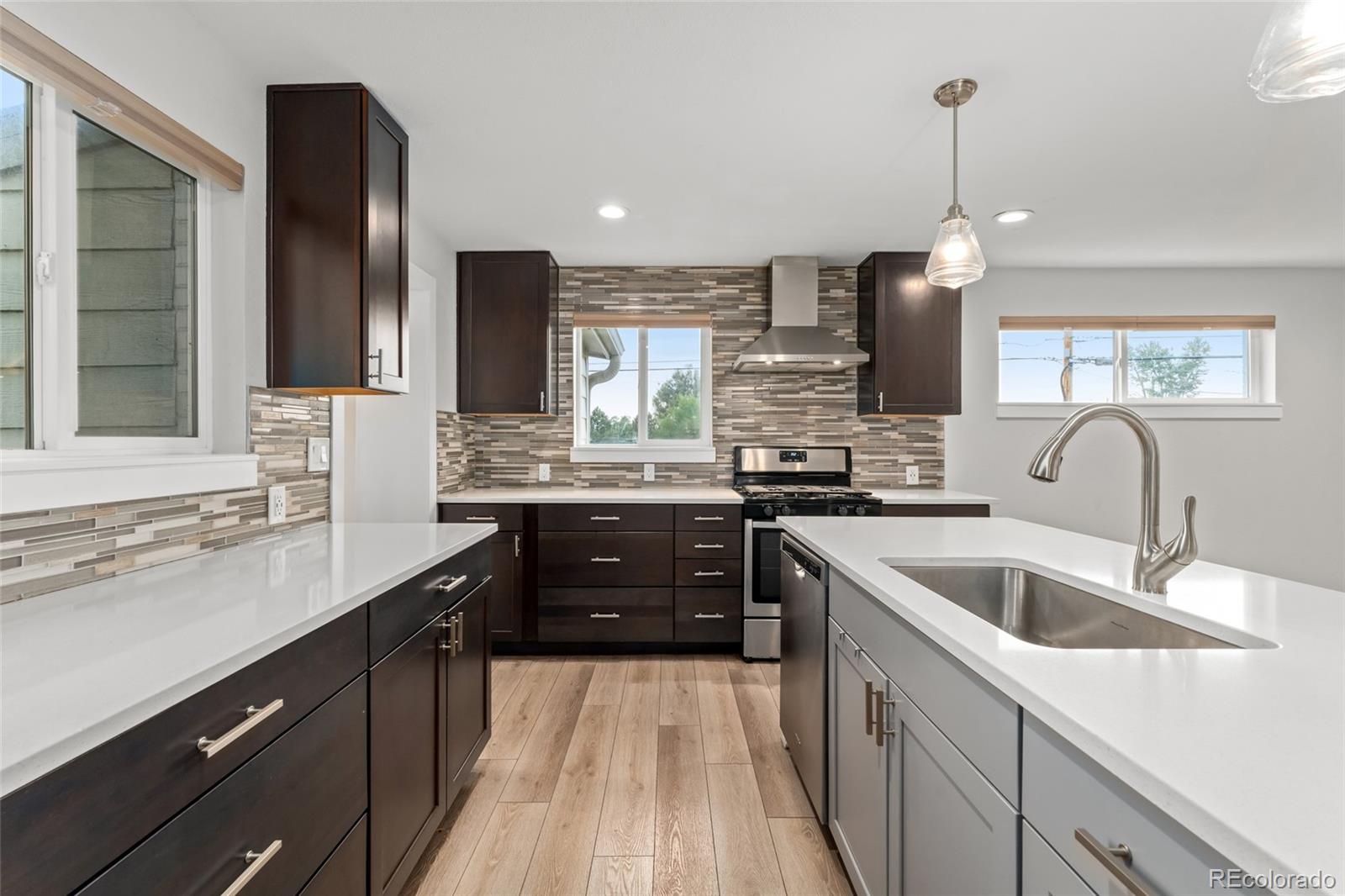 MLS Image #9 for 3251 n cook street,denver, Colorado