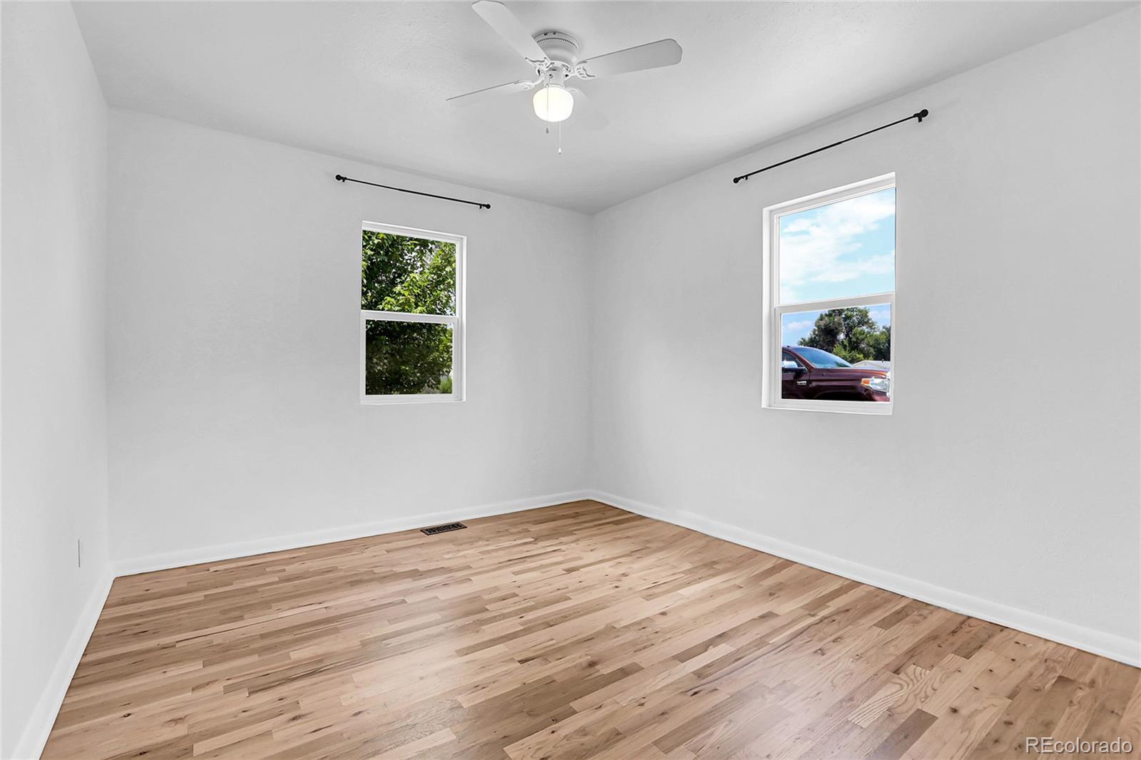 MLS Image #10 for 2054 w arbor avenue,littleton, Colorado