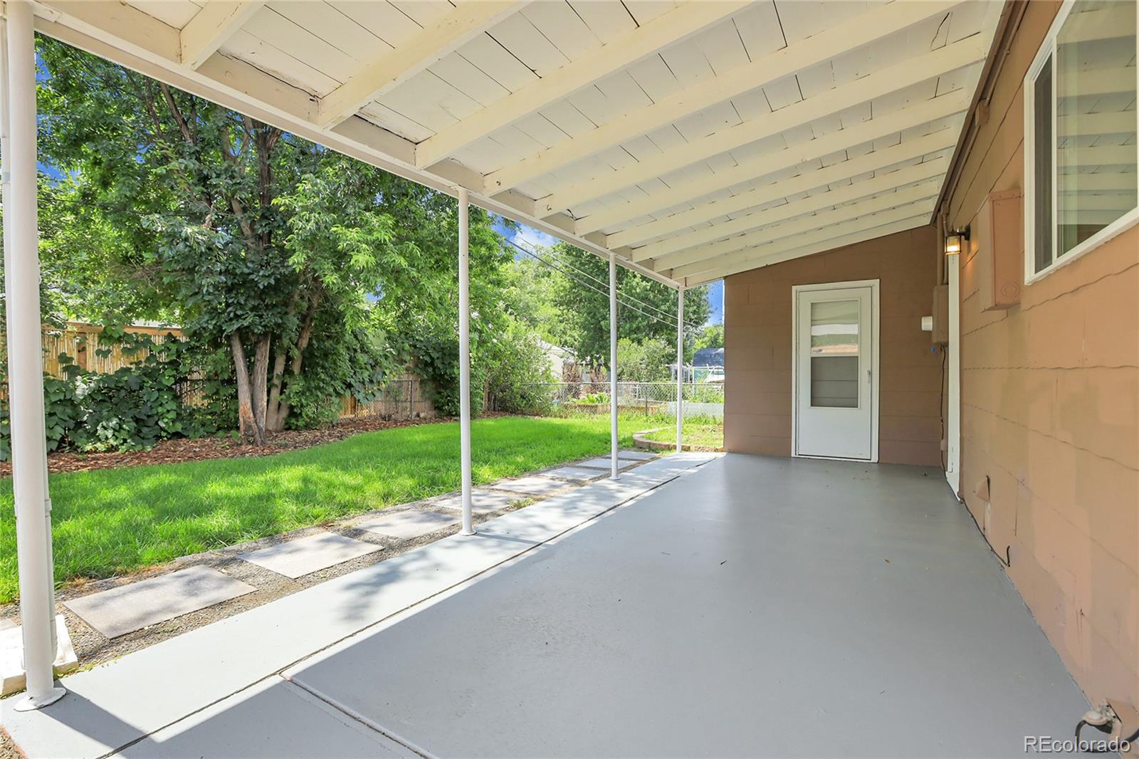 MLS Image #14 for 2054 w arbor avenue,littleton, Colorado