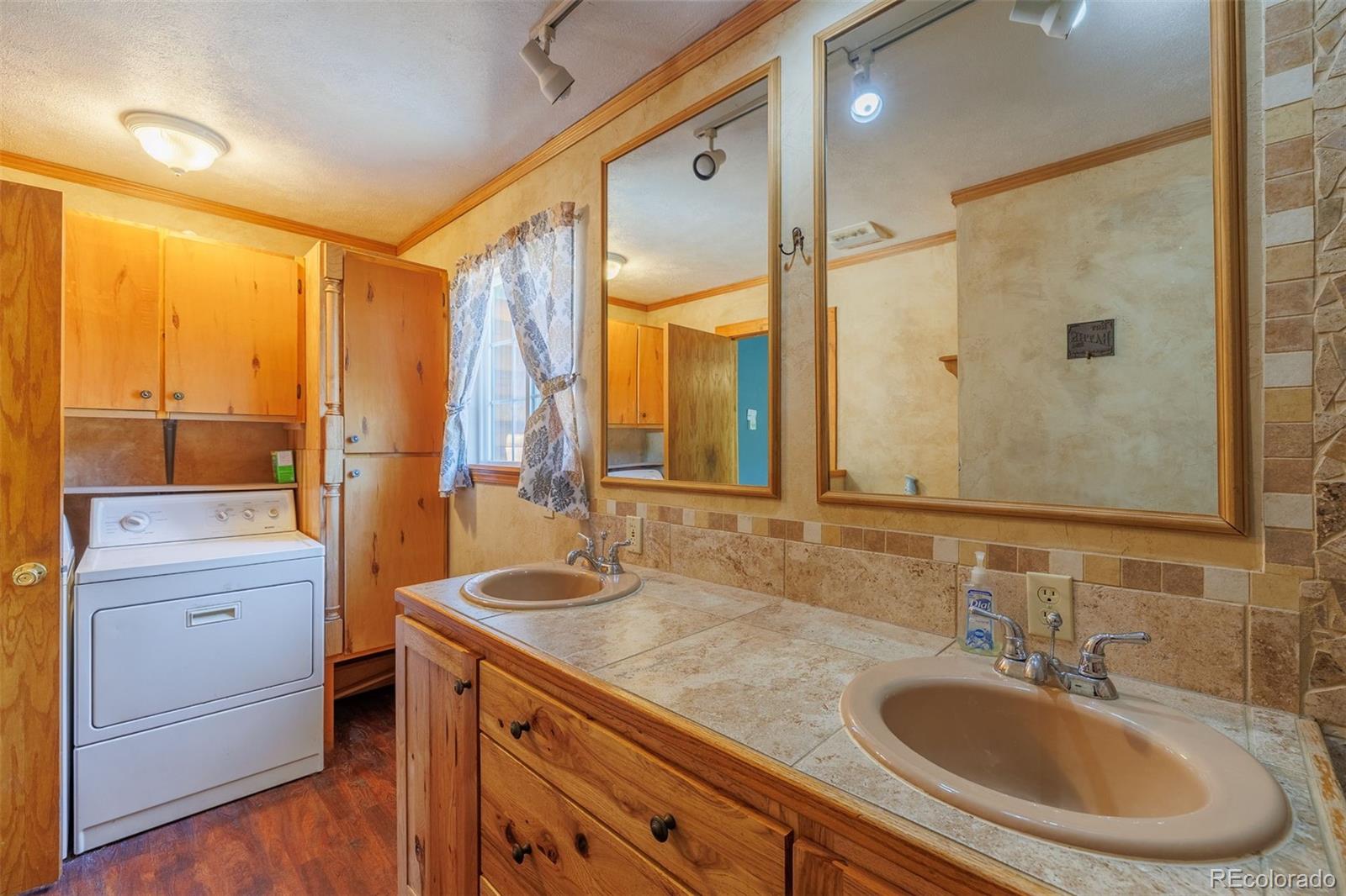 MLS Image #15 for 66  golden lane,florissant, Colorado