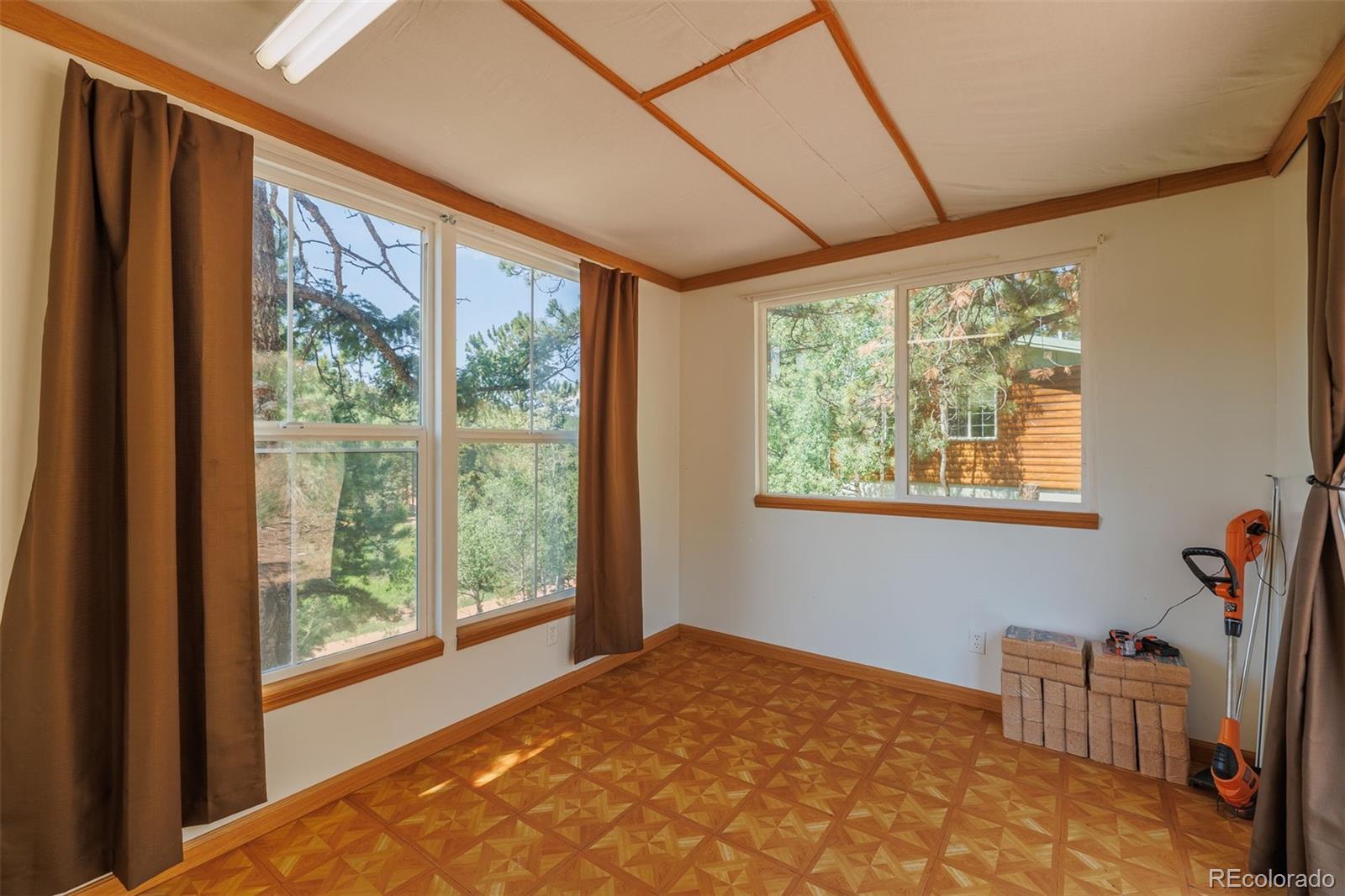 MLS Image #24 for 66  golden lane,florissant, Colorado