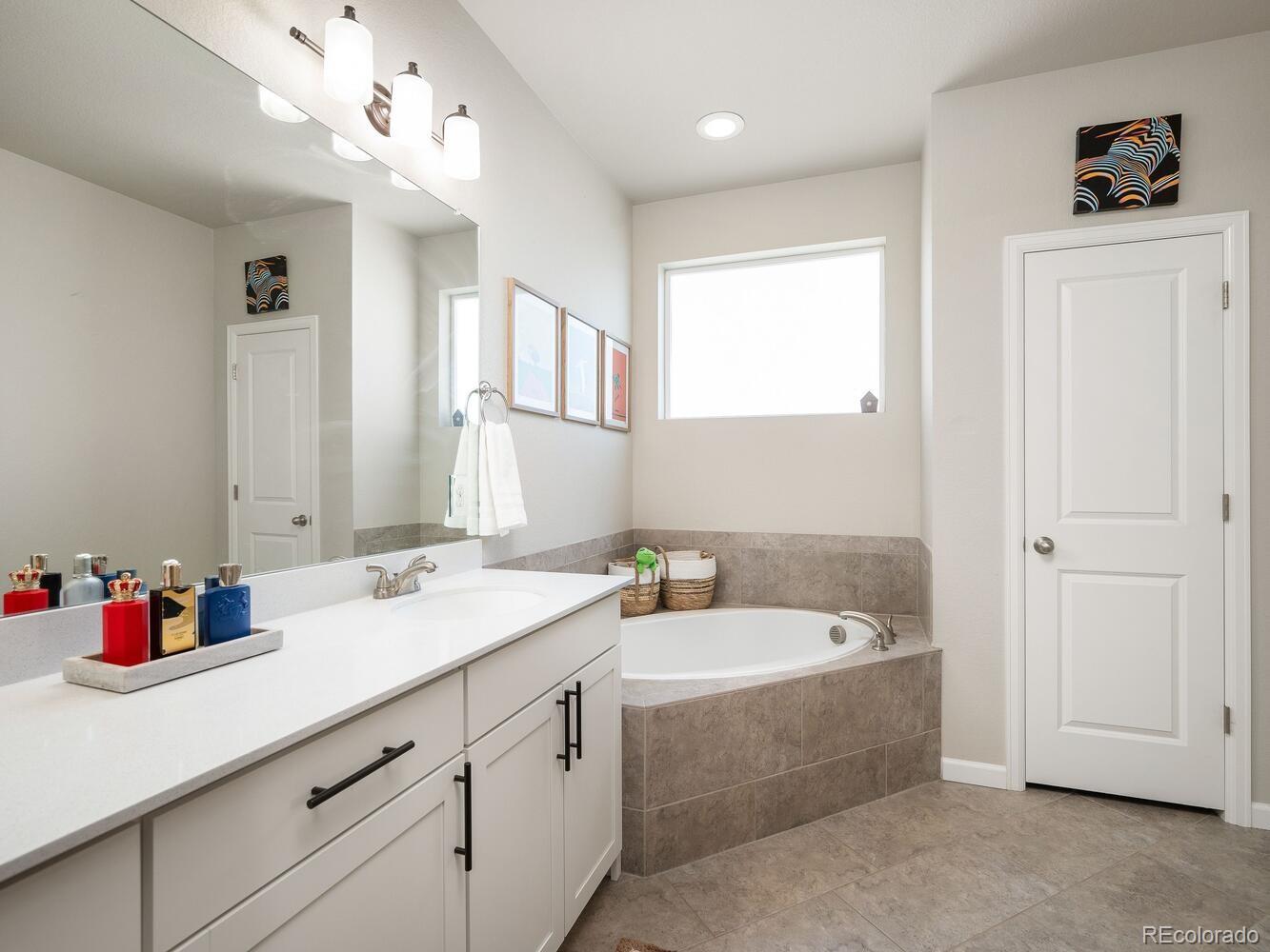 MLS Image #16 for 728  larkspur court,brighton, Colorado