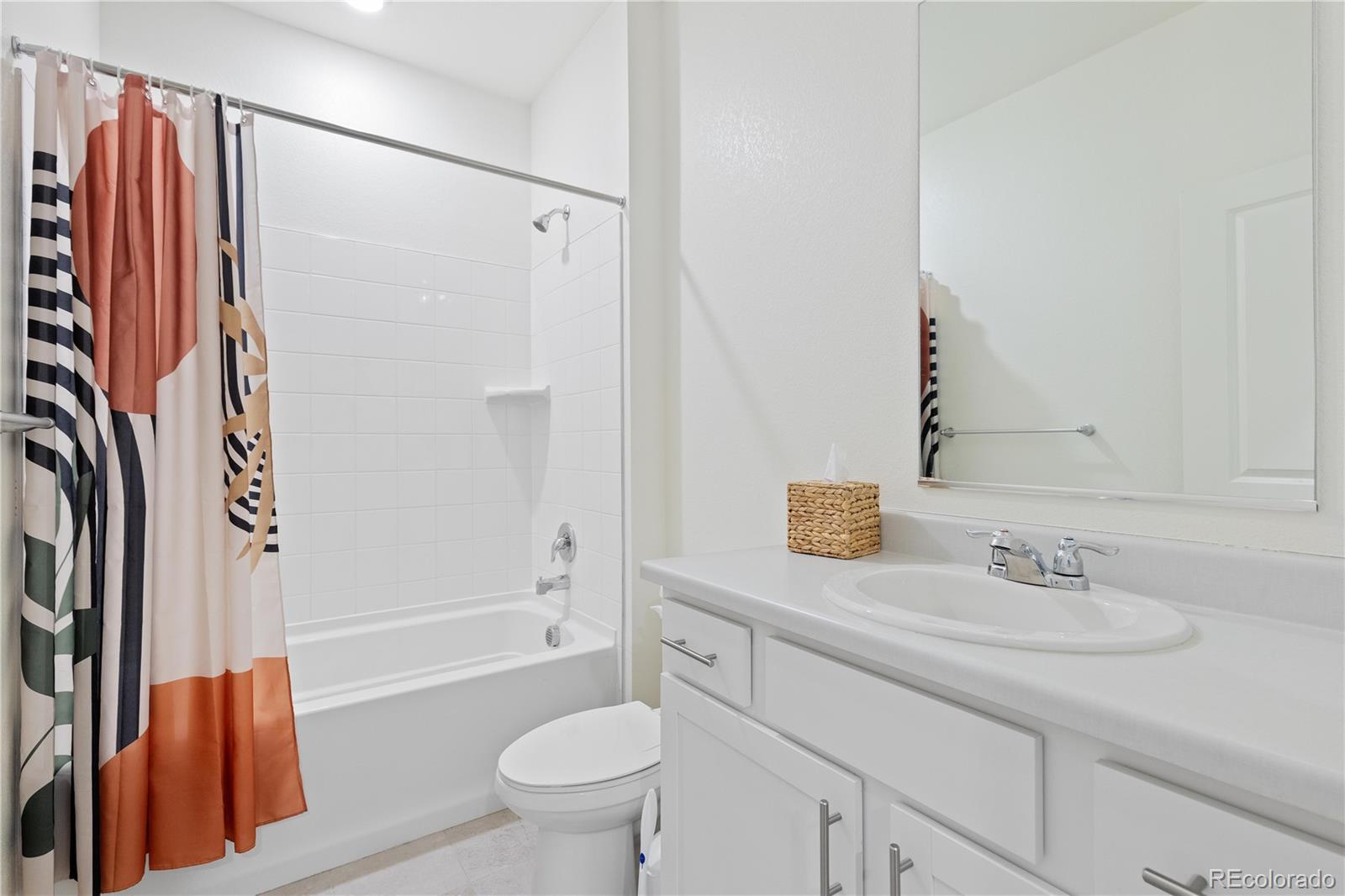 MLS Image #5 for 9873  ceylon street,commerce city, Colorado