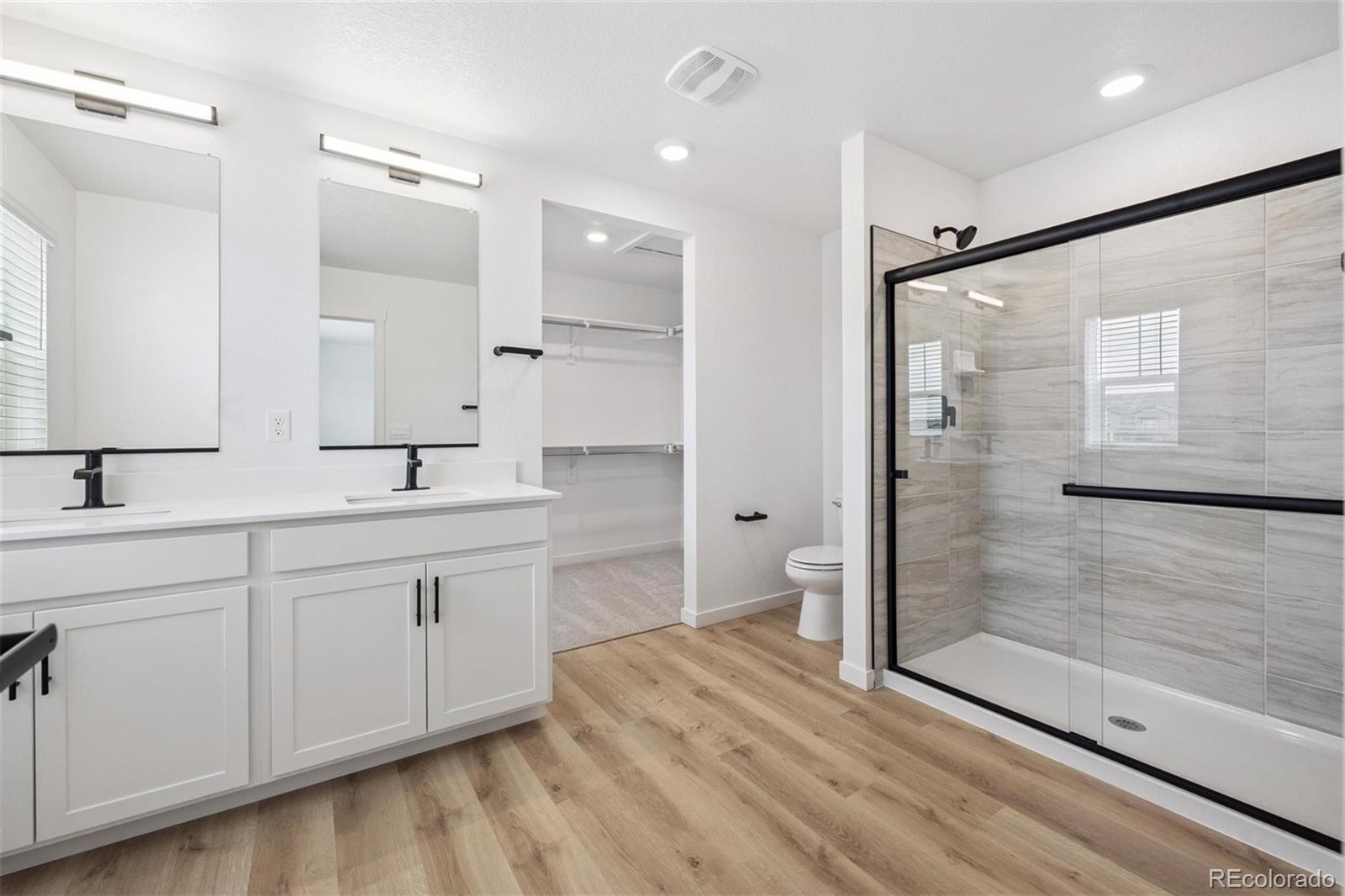 MLS Image #15 for 22253 e 6th place,aurora, Colorado