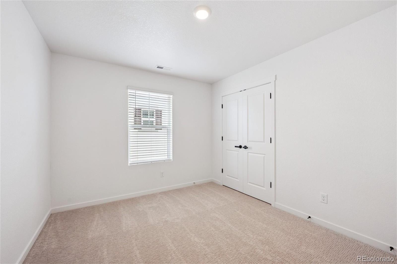 MLS Image #18 for 22253 e 6th place,aurora, Colorado