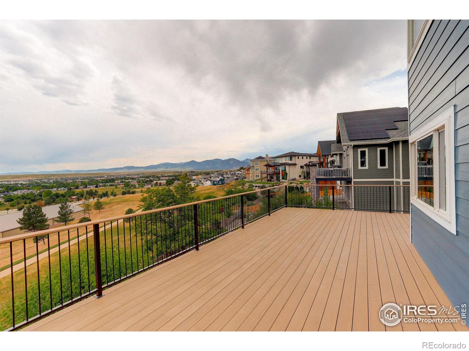 MLS Image #5 for 816  trail ridge drive,louisville, Colorado