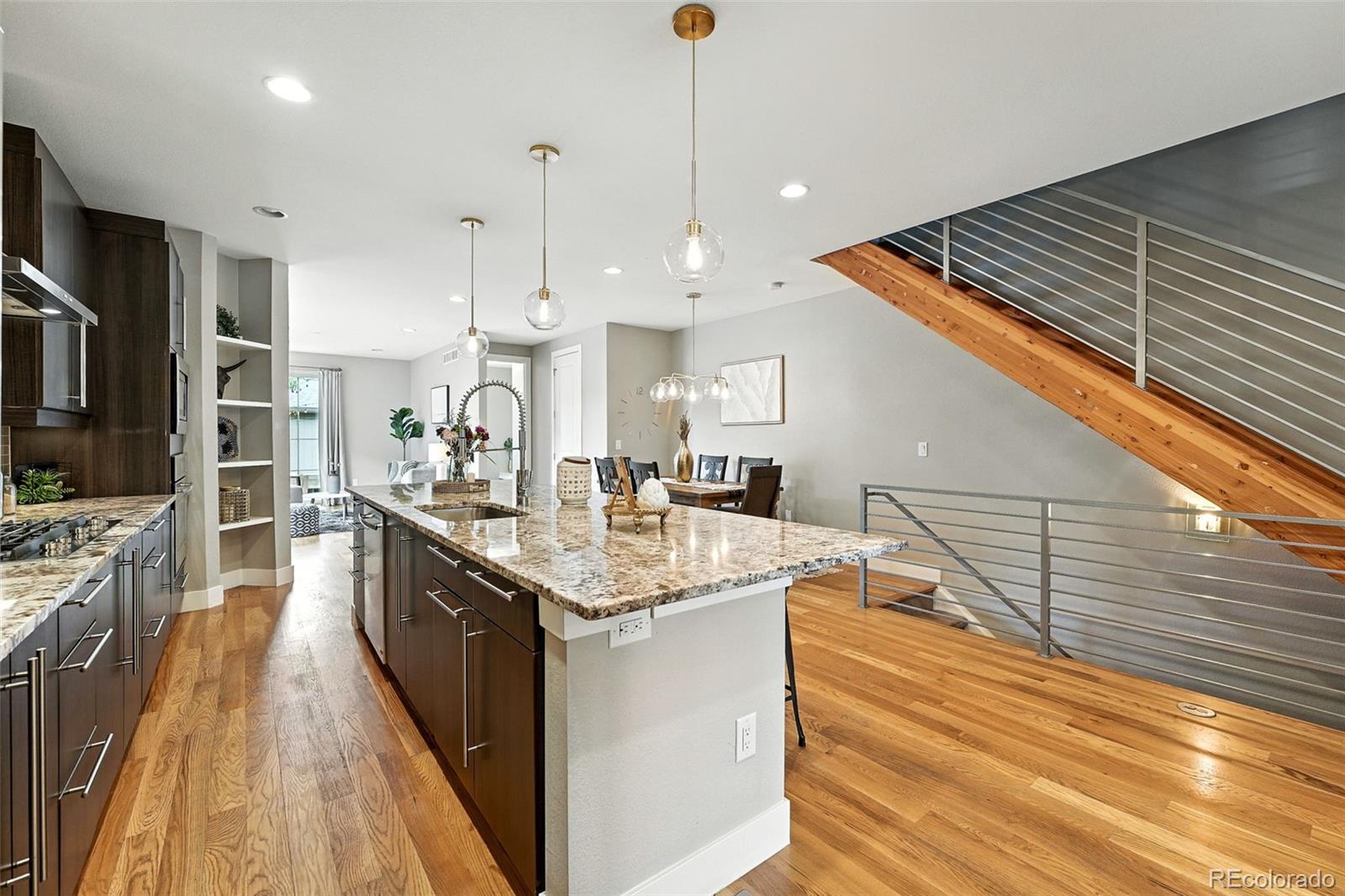 MLS Image #10 for 2077 s clayton street,denver, Colorado