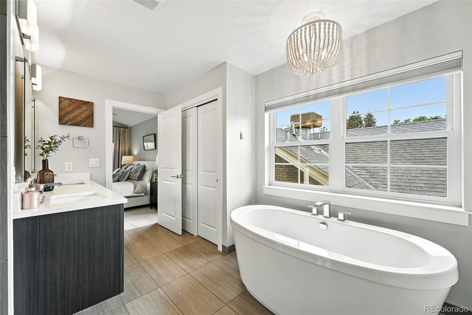 MLS Image #23 for 2077 s clayton street,denver, Colorado