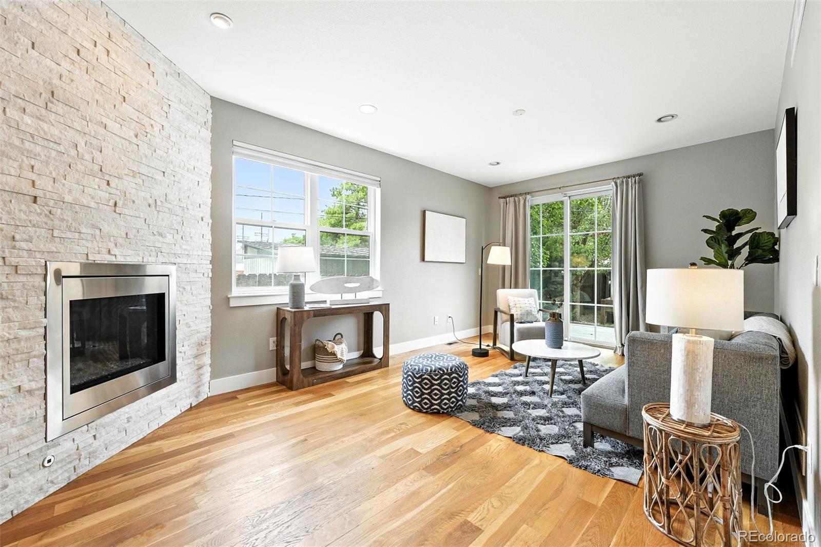 MLS Image #3 for 2077 s clayton street,denver, Colorado
