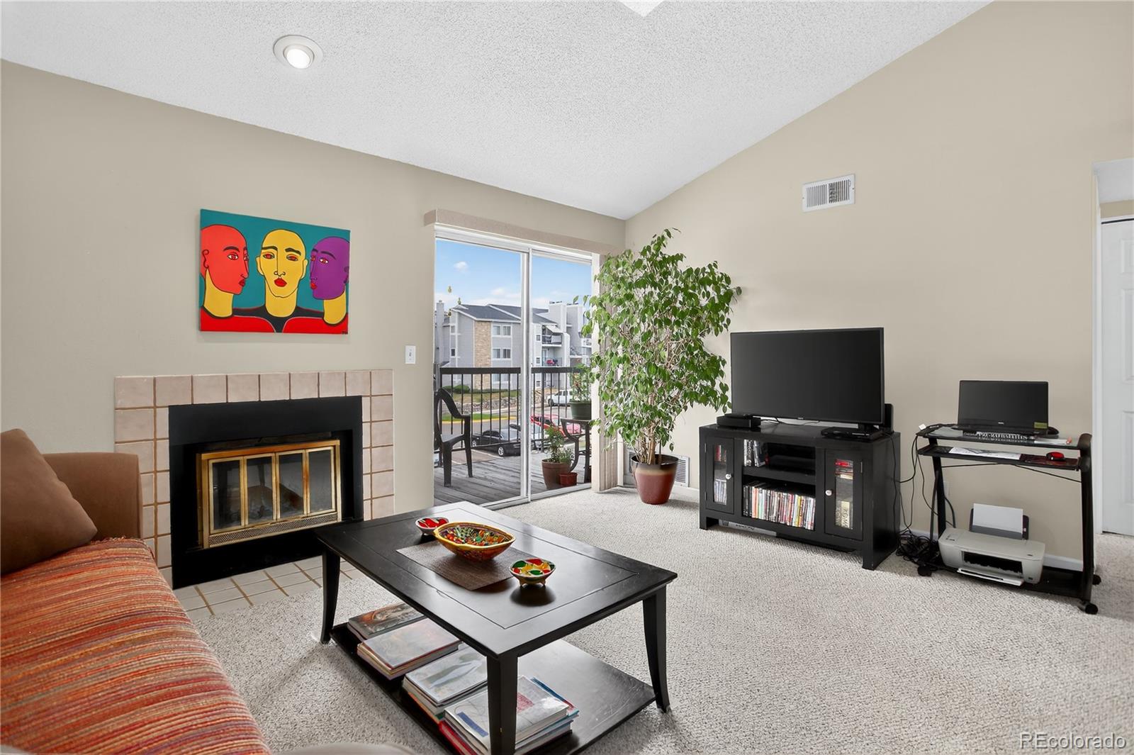 MLS Image #2 for 2575 s syracuse way,denver, Colorado