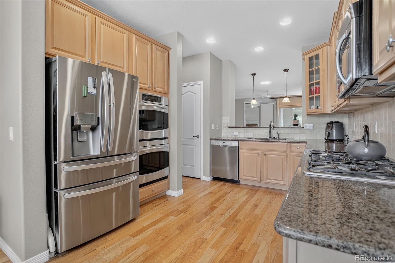 MLS Image #12 for 15235  willow drive,thornton, Colorado