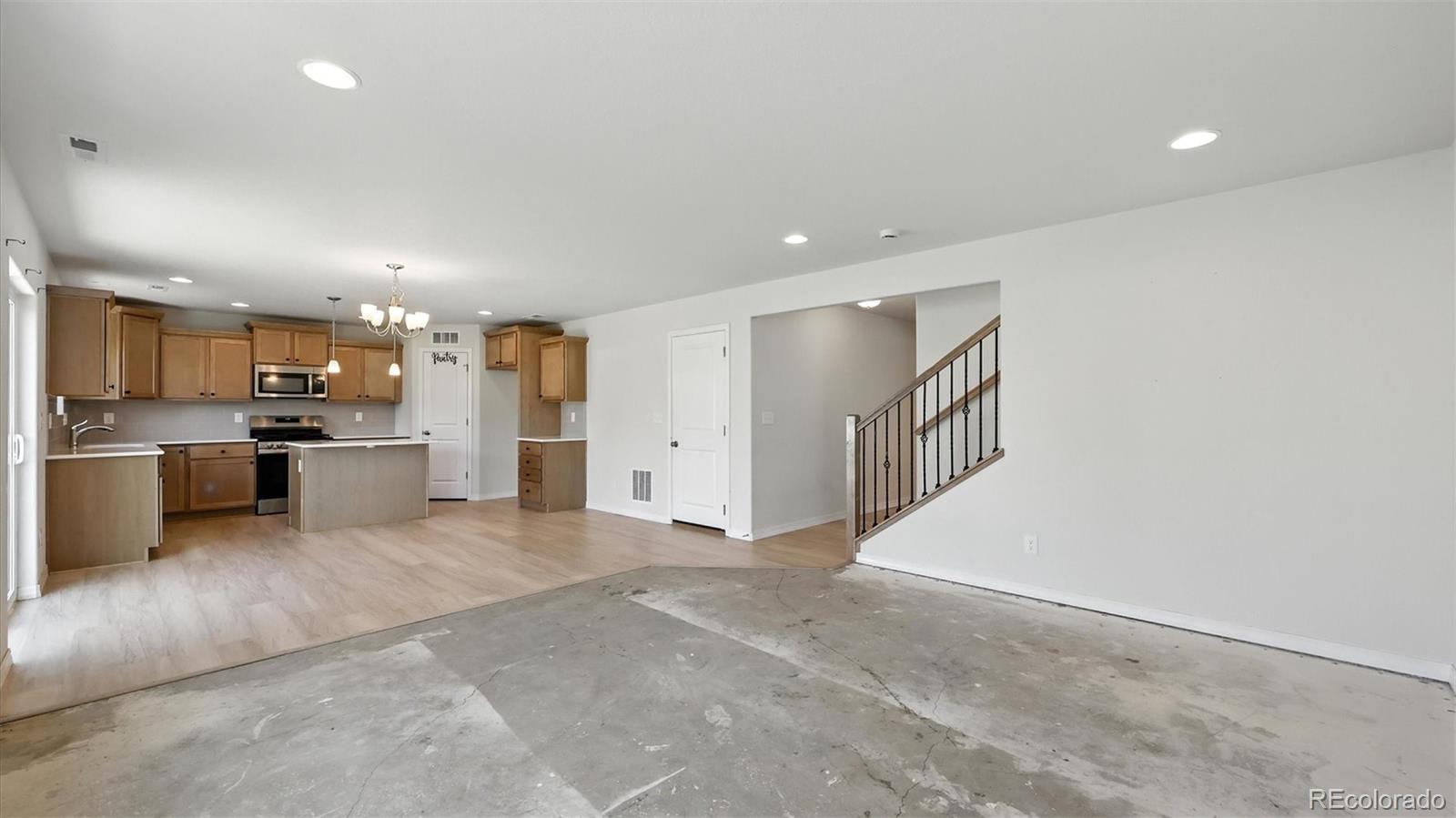 MLS Image #11 for 8567  besson court,colorado springs, Colorado
