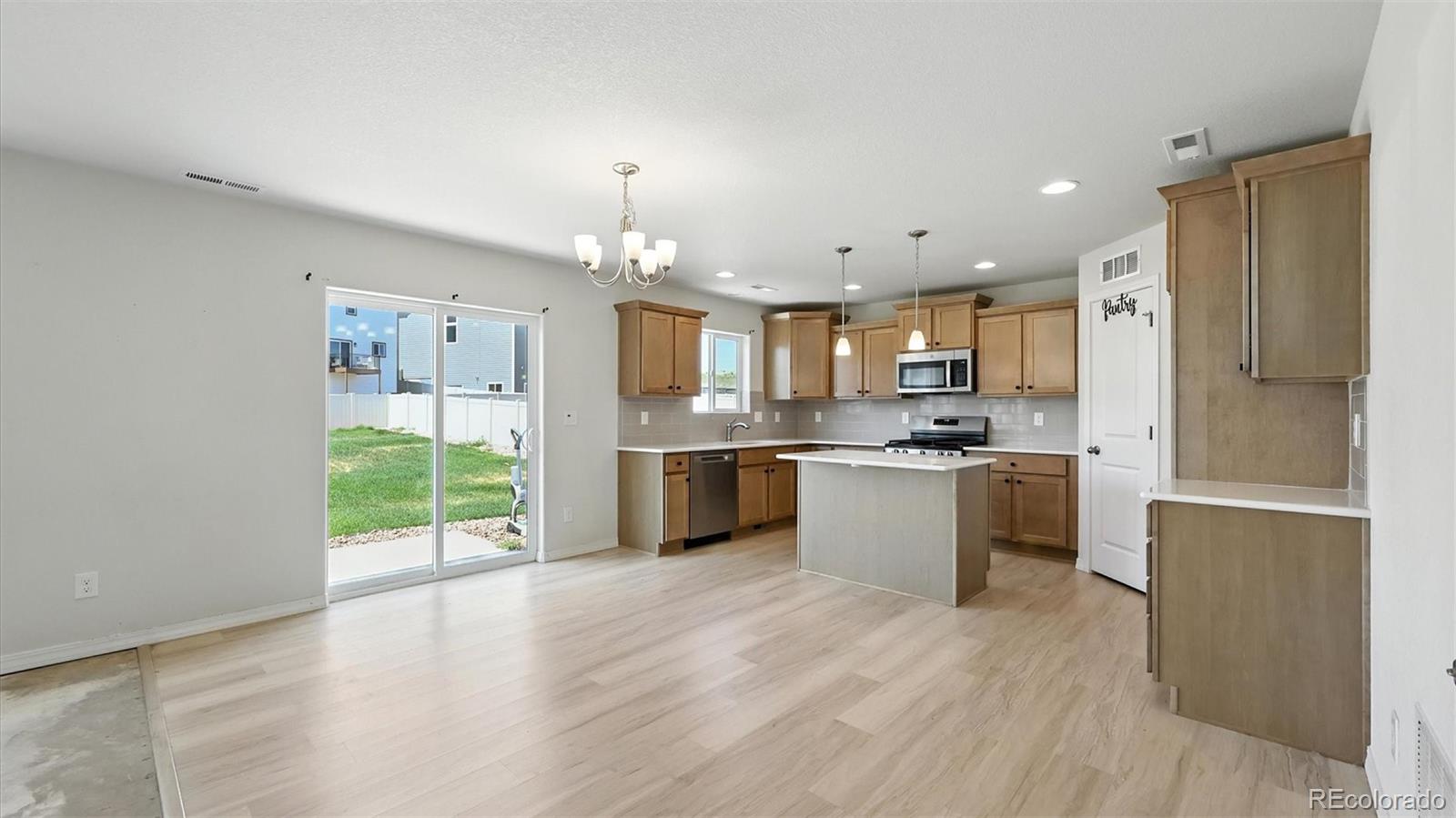 MLS Image #13 for 8567  besson court,colorado springs, Colorado