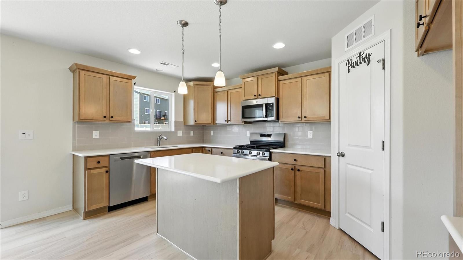MLS Image #18 for 8567  besson court,colorado springs, Colorado