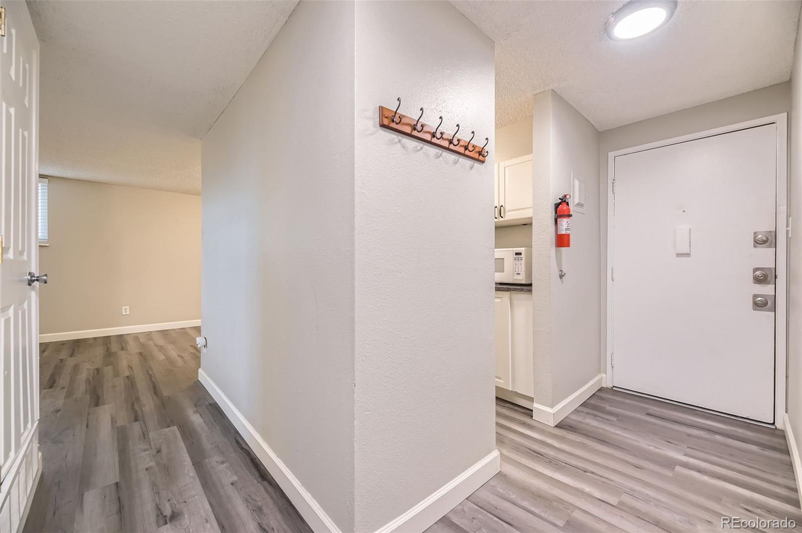 MLS Image #3 for 7355 e quincy avenue 101,denver, Colorado