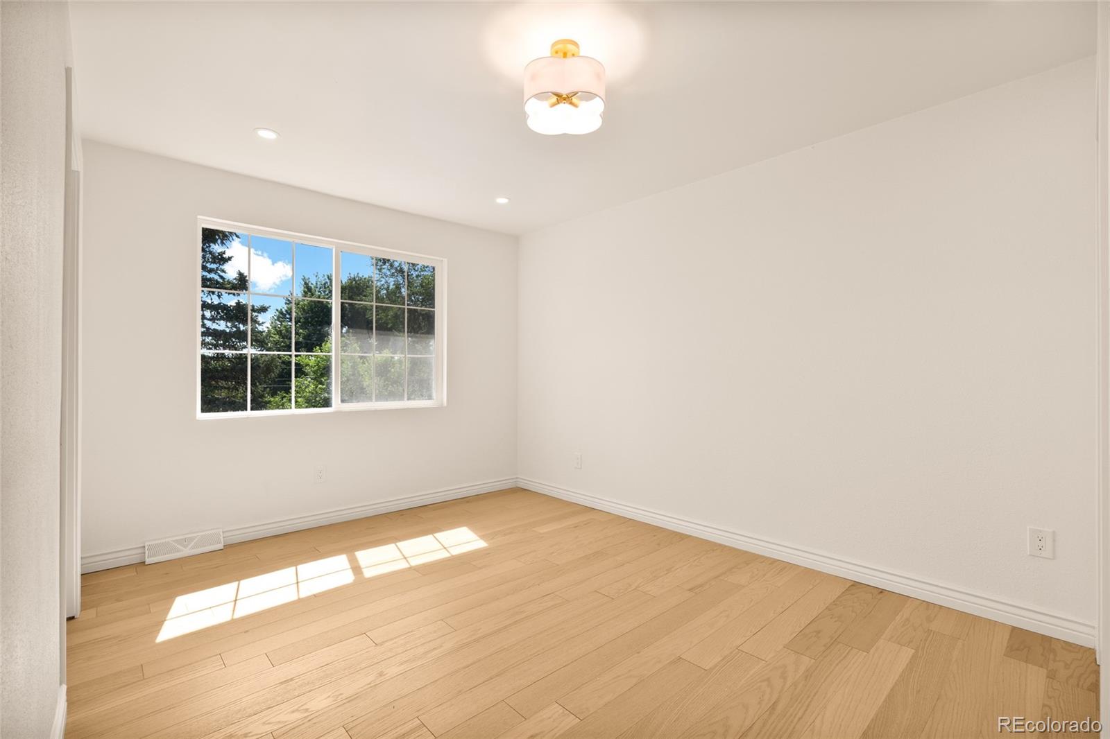 MLS Image #29 for 8722 s balsam street,littleton, Colorado