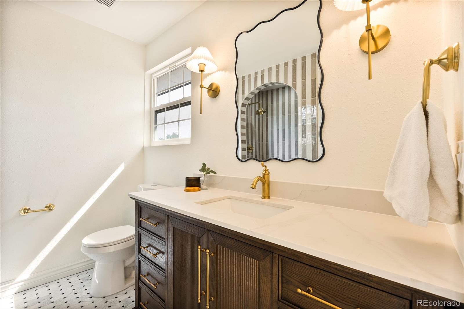 MLS Image #32 for 8722 s balsam street,littleton, Colorado