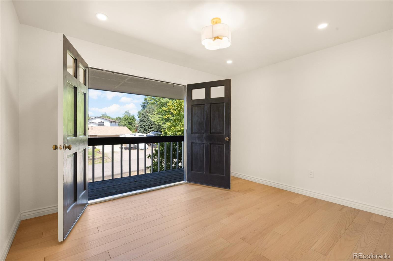 MLS Image #37 for 8722 s balsam street,littleton, Colorado