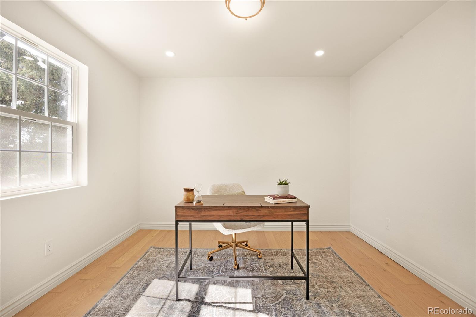MLS Image #9 for 8722 s balsam street,littleton, Colorado