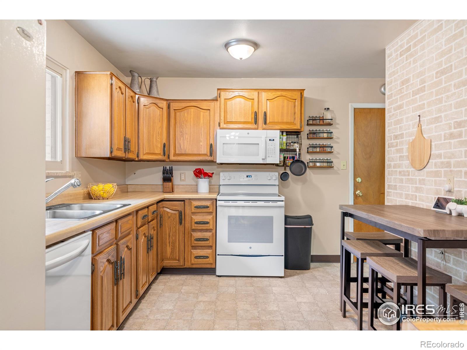 MLS Image #8 for 2043  26th st rd,greeley, Colorado