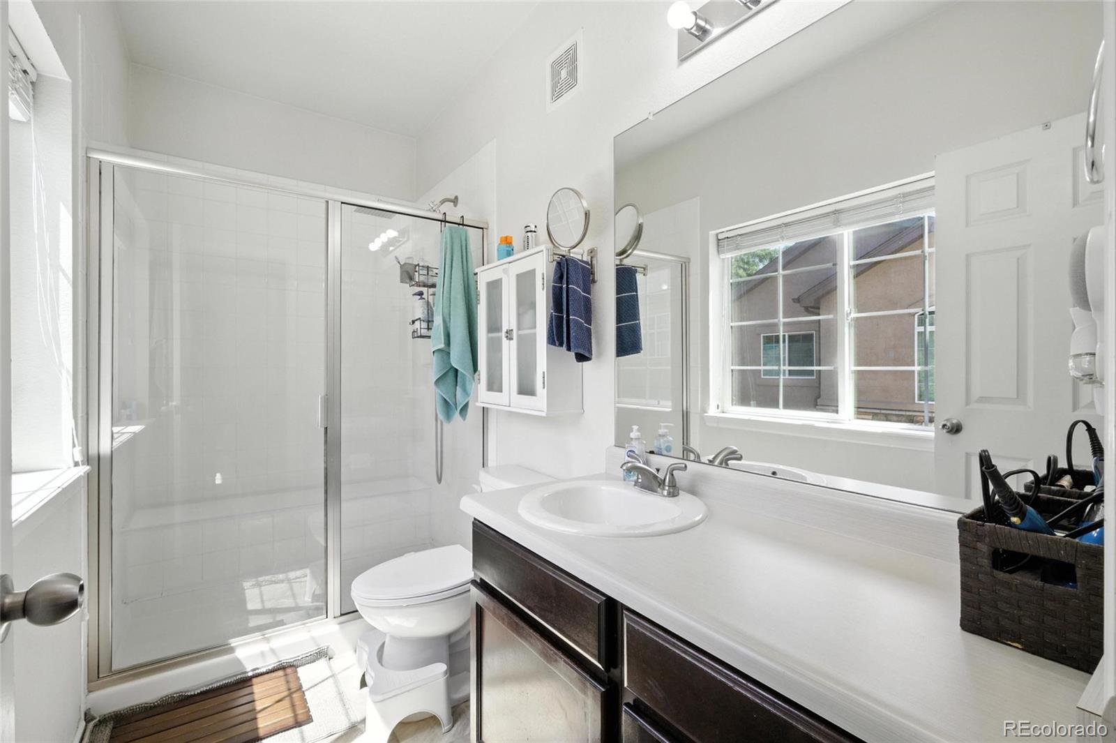 MLS Image #10 for 1315 s chambers road,aurora, Colorado