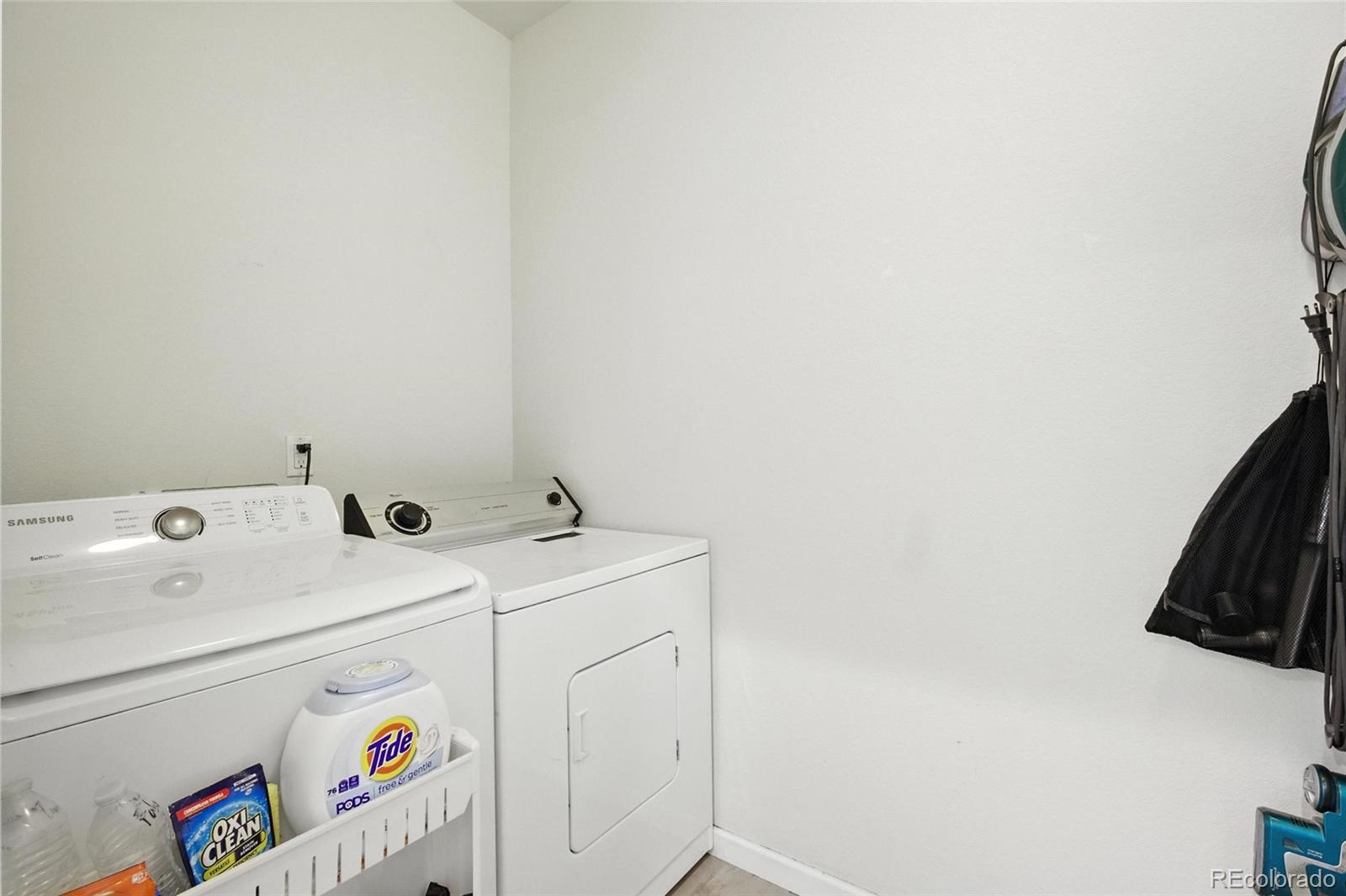 MLS Image #12 for 1315 s chambers road,aurora, Colorado