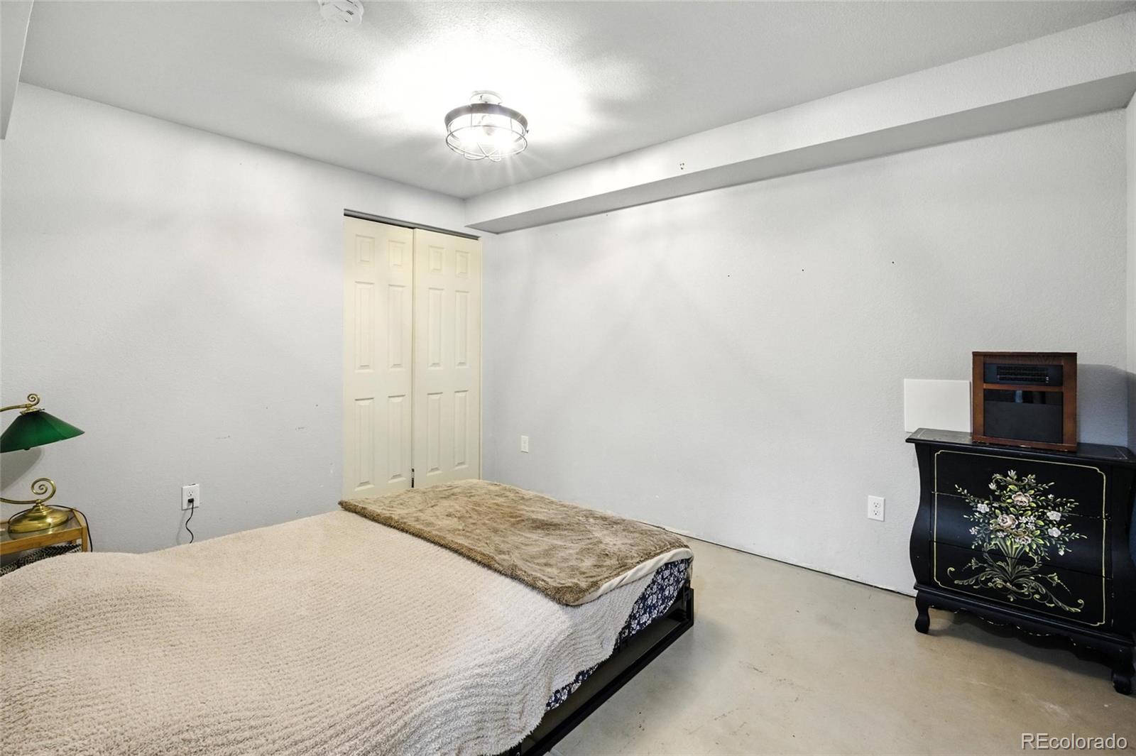 MLS Image #17 for 1315 s chambers road,aurora, Colorado