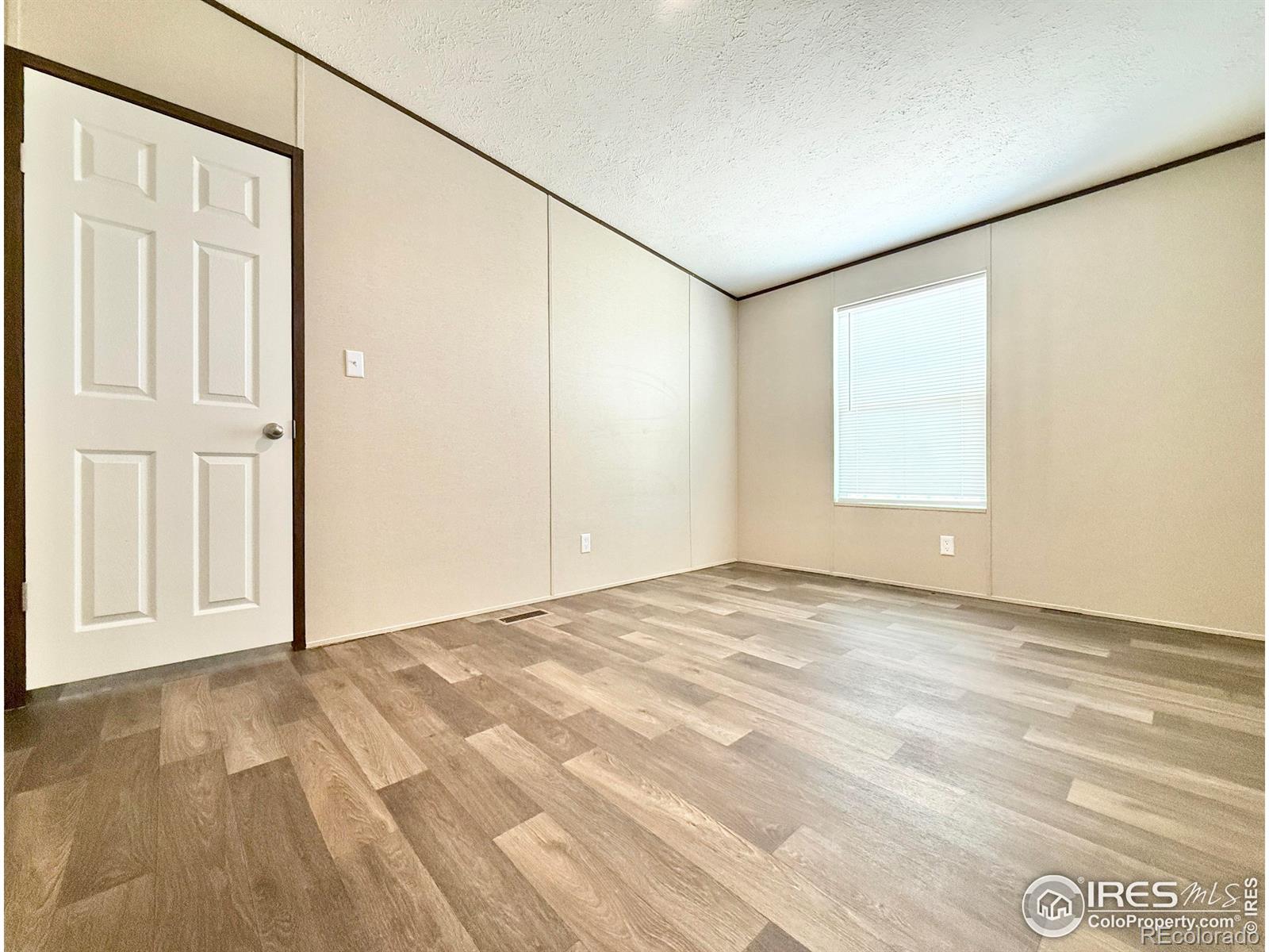 MLS Image #12 for 39629  a boulevard,eaton, Colorado