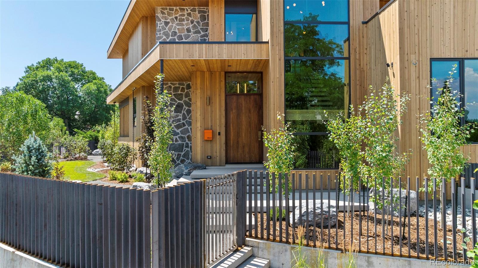 MLS Image #3 for 1860 e cedar avenue,denver, Colorado