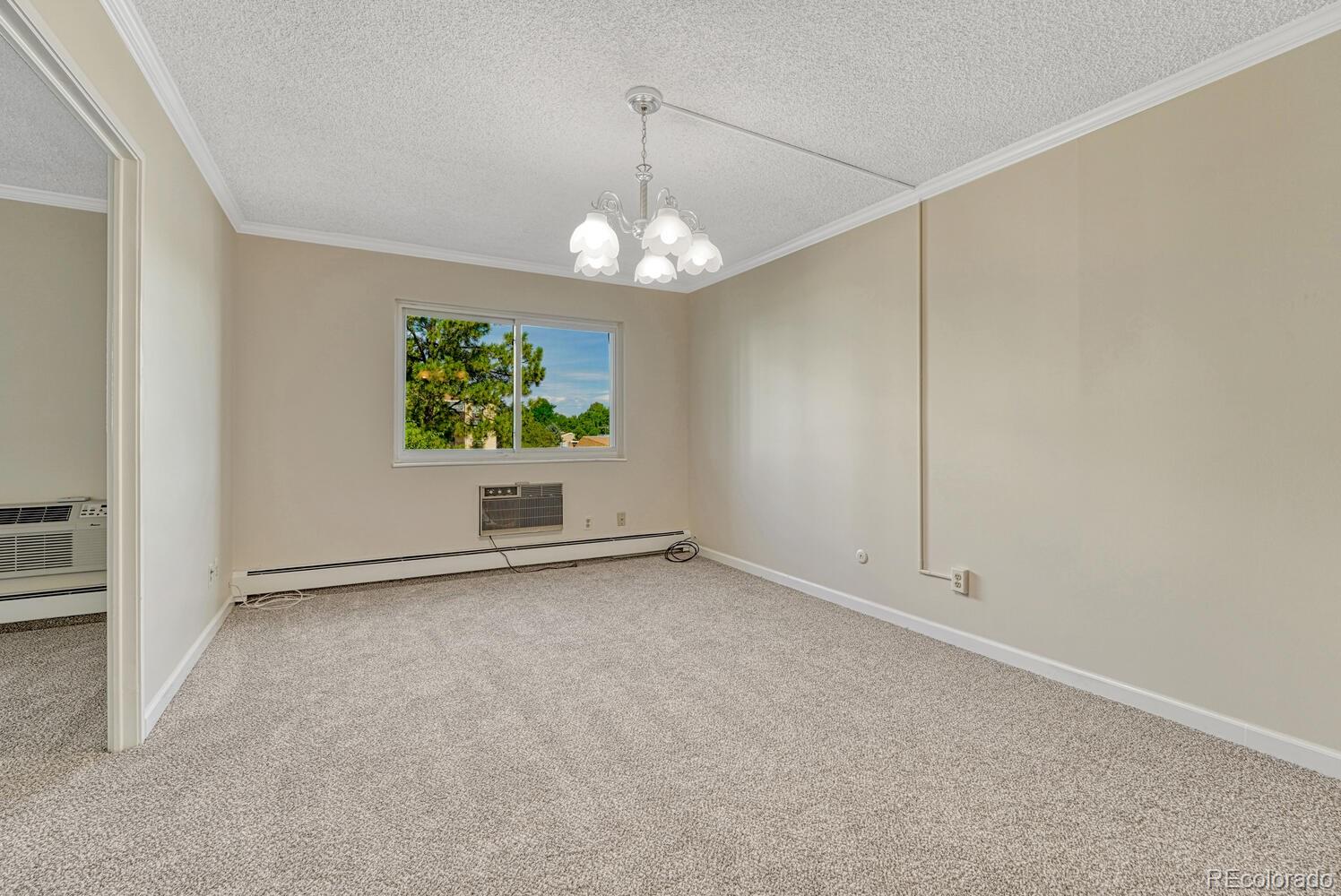 MLS Image #18 for 3465 s poplar street,denver, Colorado