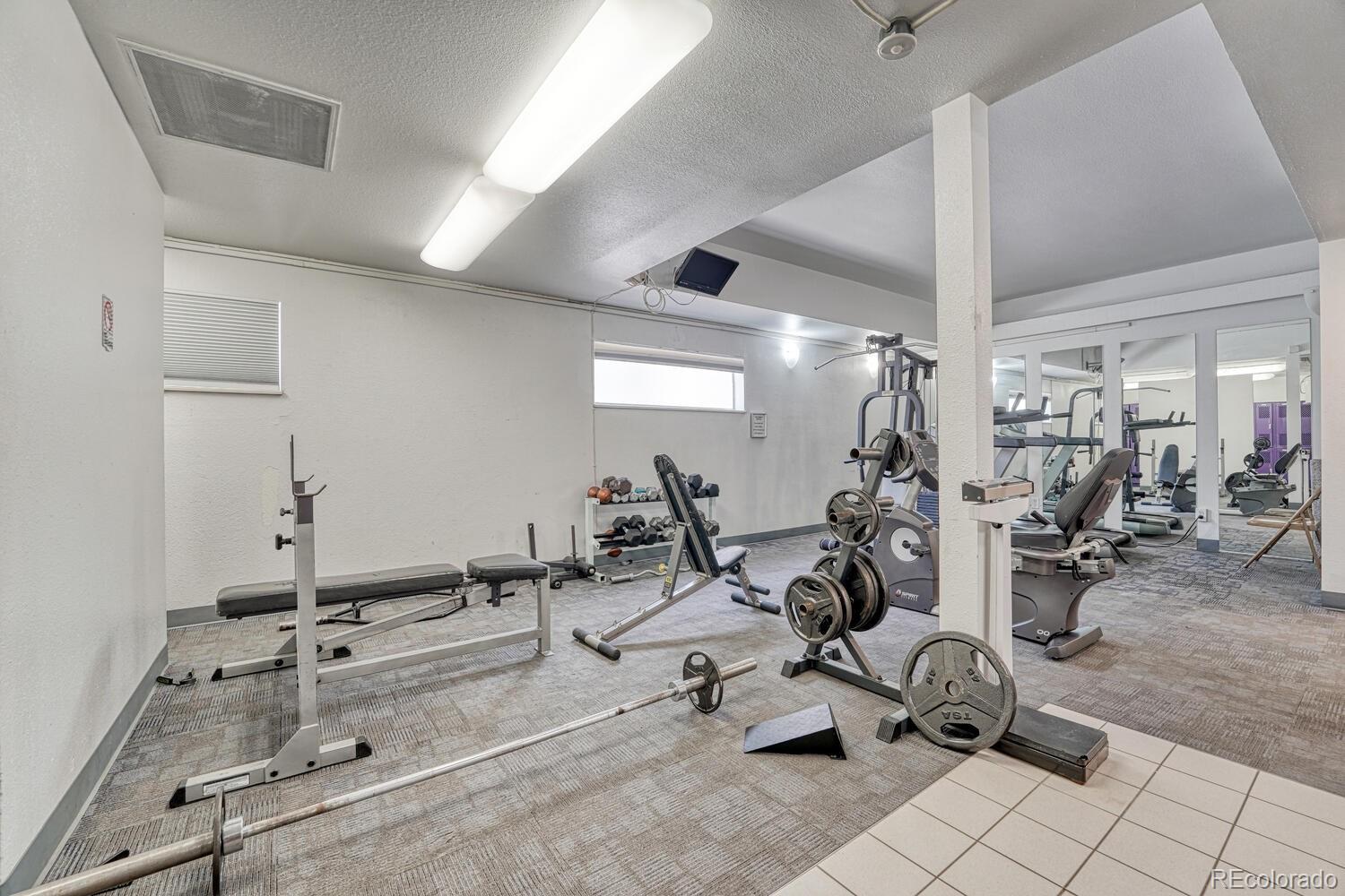 MLS Image #39 for 3465 s poplar street,denver, Colorado