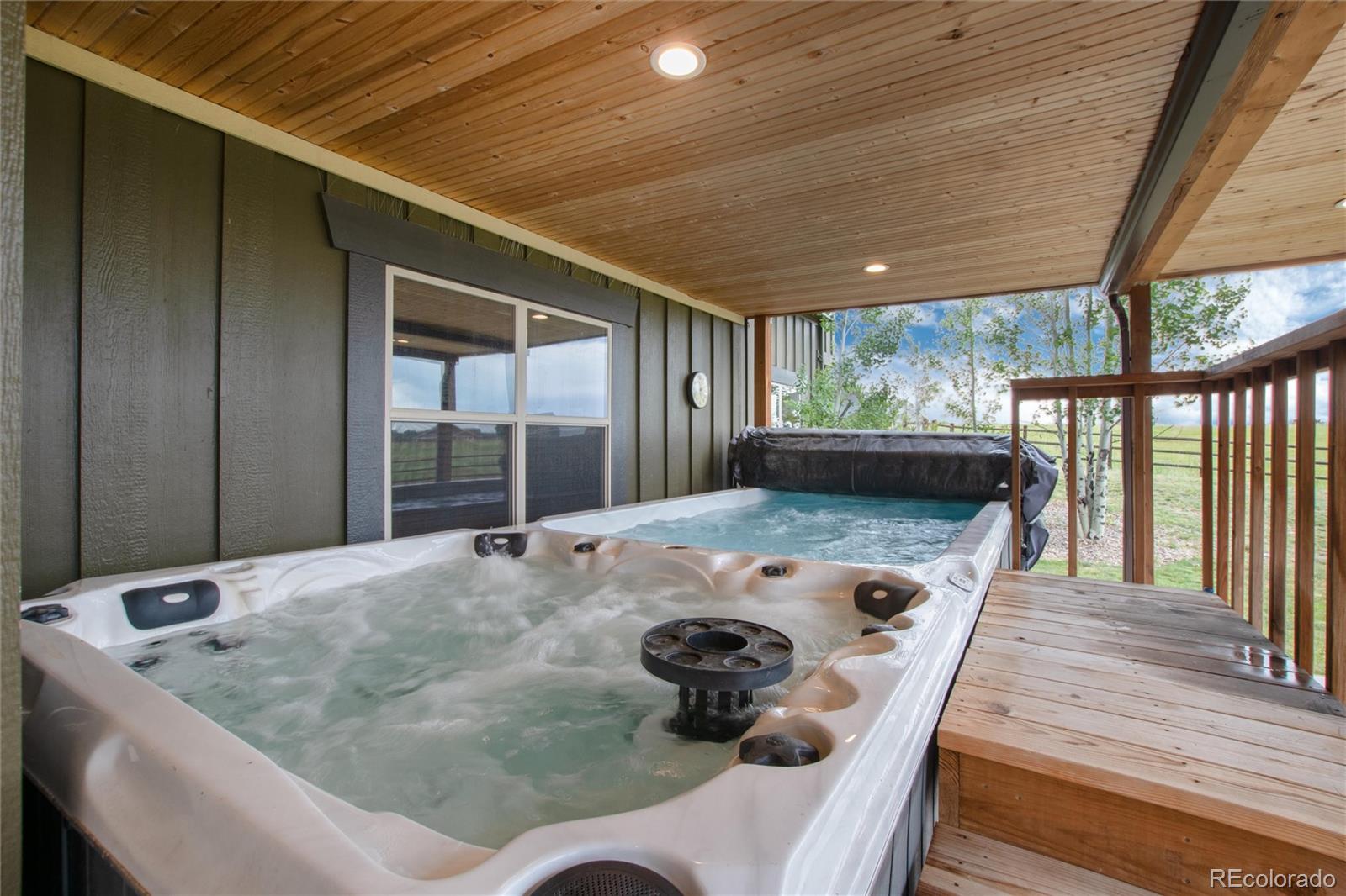 MLS Image #3 for 33320  ridgeview loop,elizabeth, Colorado