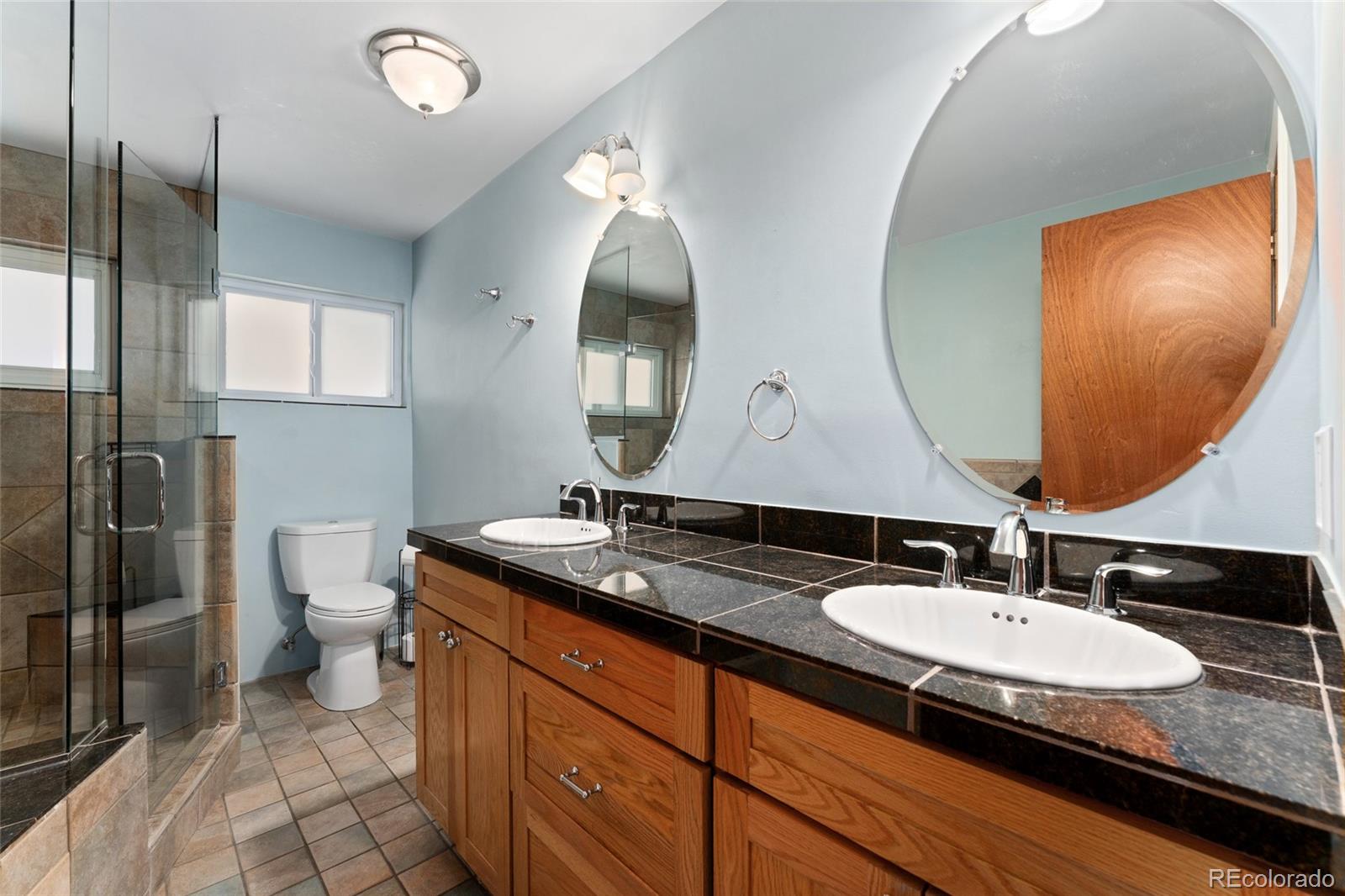 MLS Image #17 for 5285 e iliff avenue,denver, Colorado