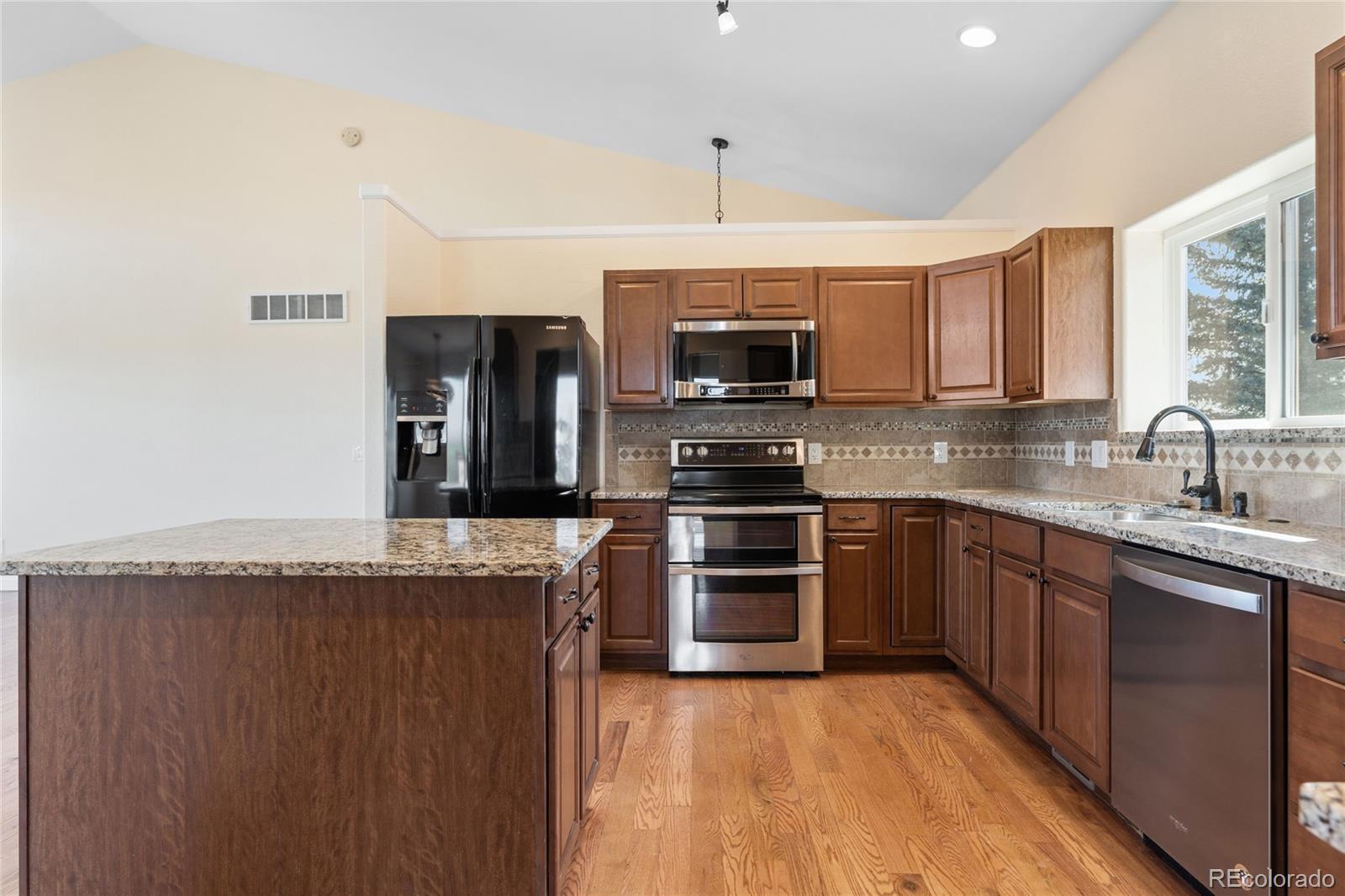 MLS Image #10 for 29429  clear view circle,elizabeth, Colorado