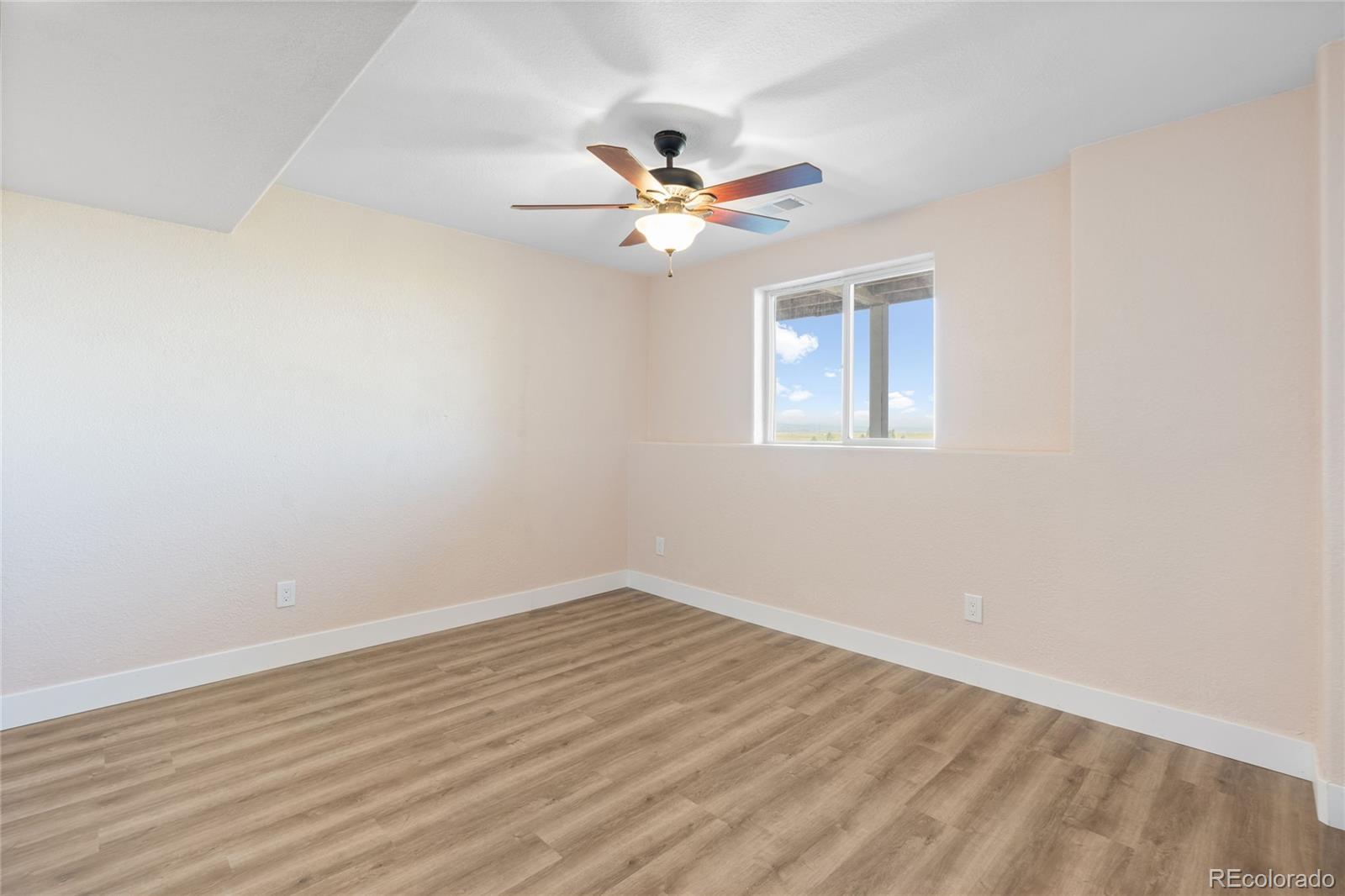 MLS Image #29 for 29429  clear view circle,elizabeth, Colorado