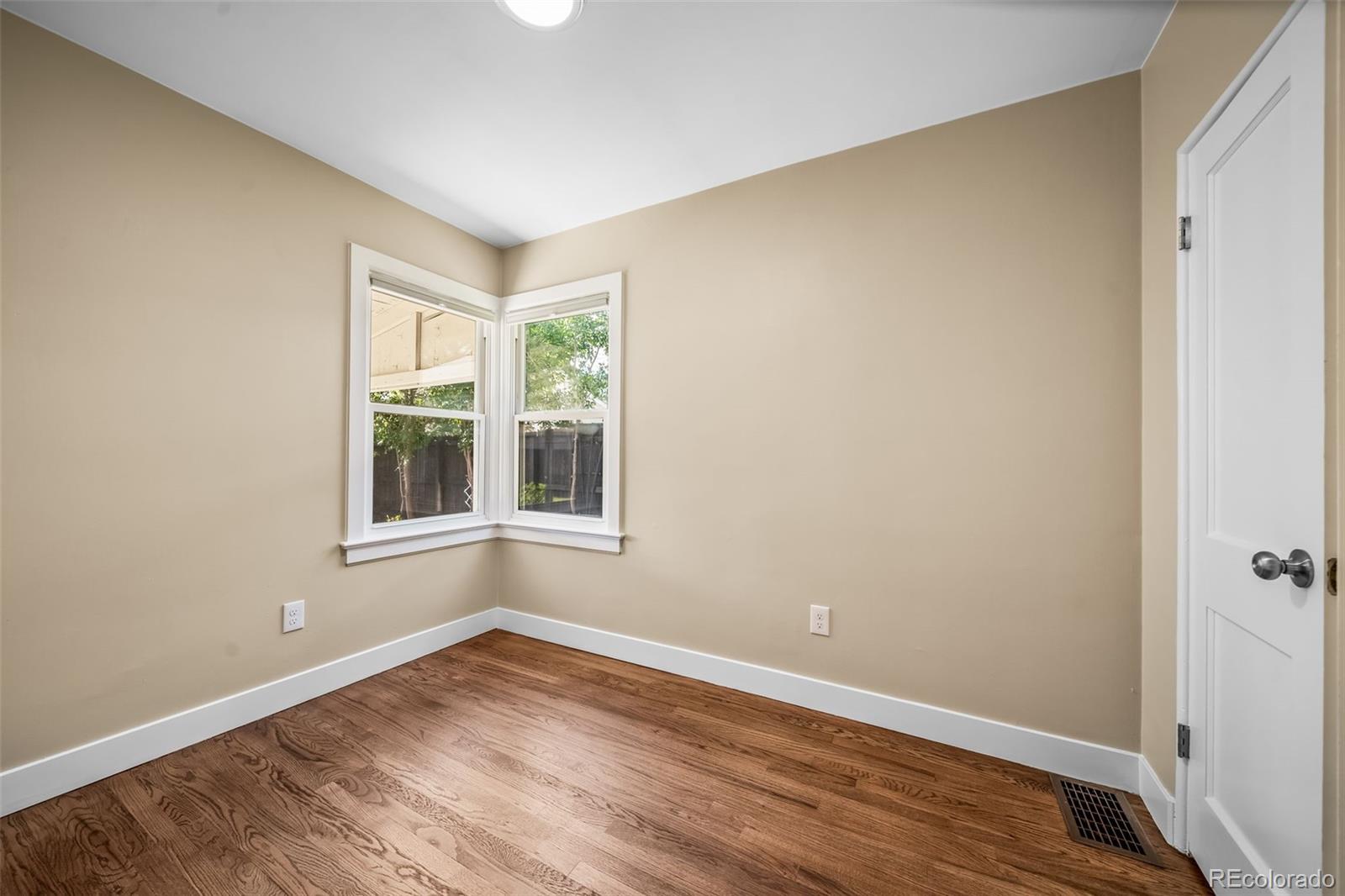 MLS Image #27 for 1840 s steele street,denver, Colorado