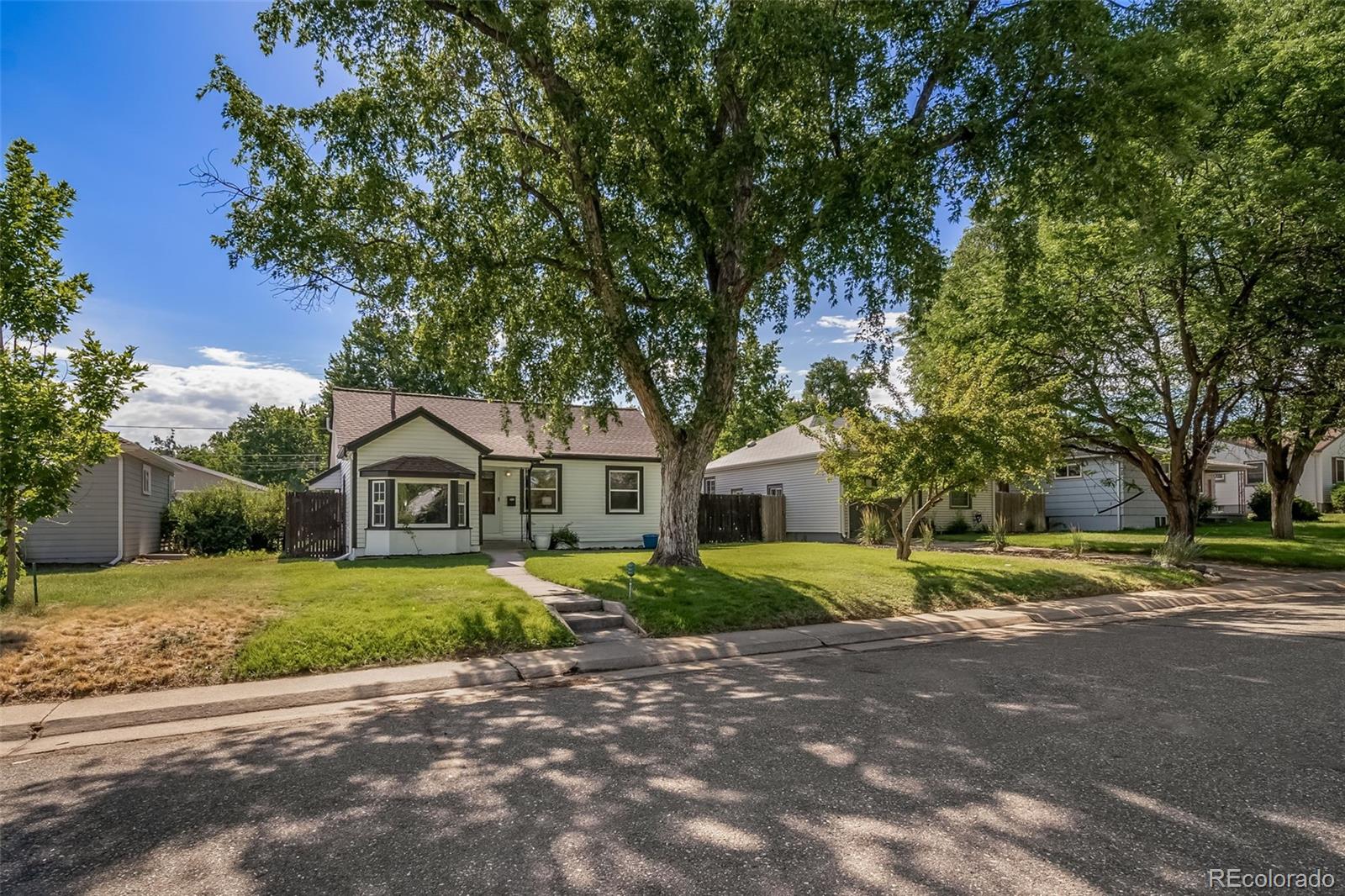 MLS Image #35 for 1840 s steele street,denver, Colorado