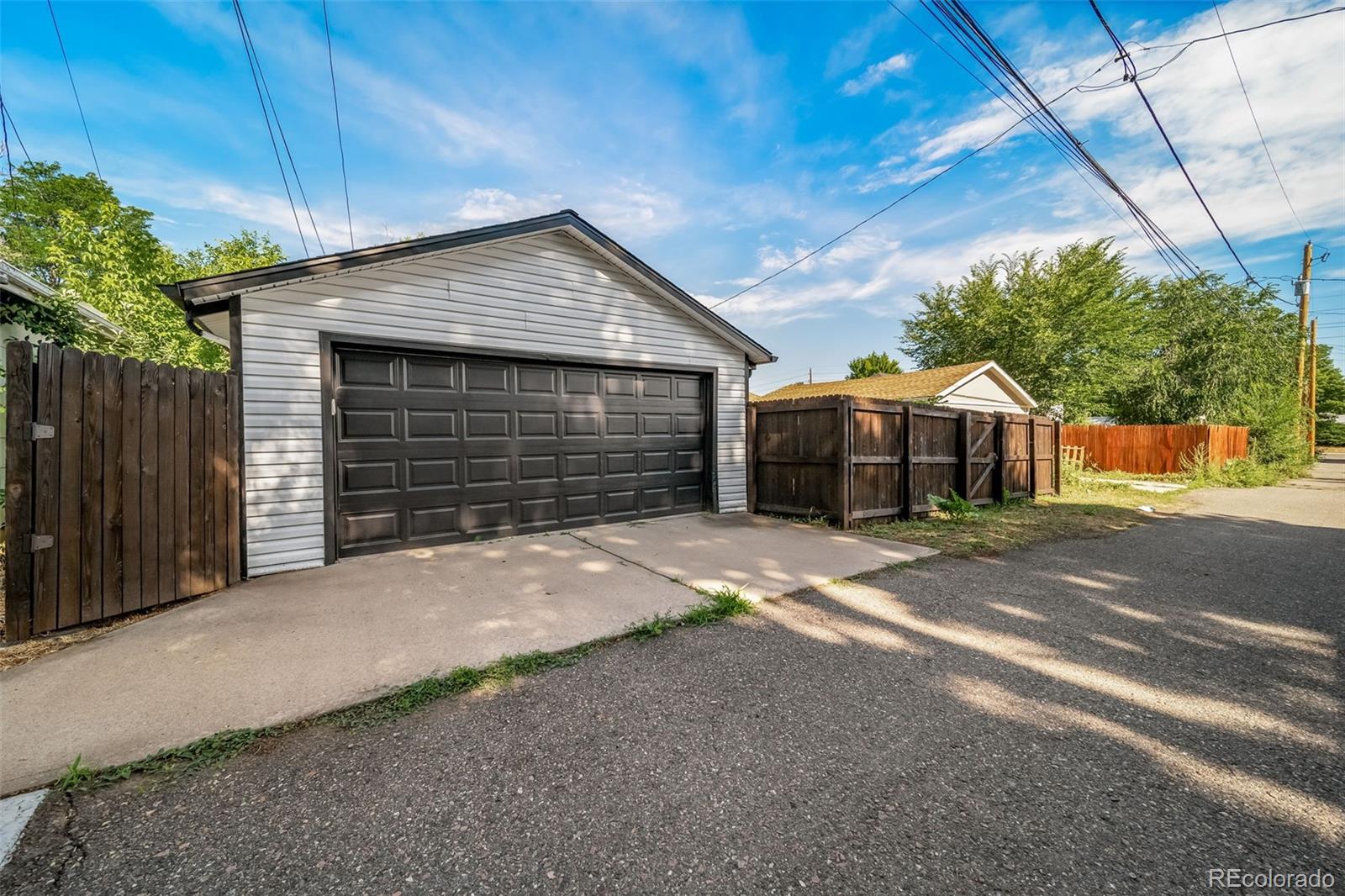 MLS Image #36 for 1840 s steele street,denver, Colorado