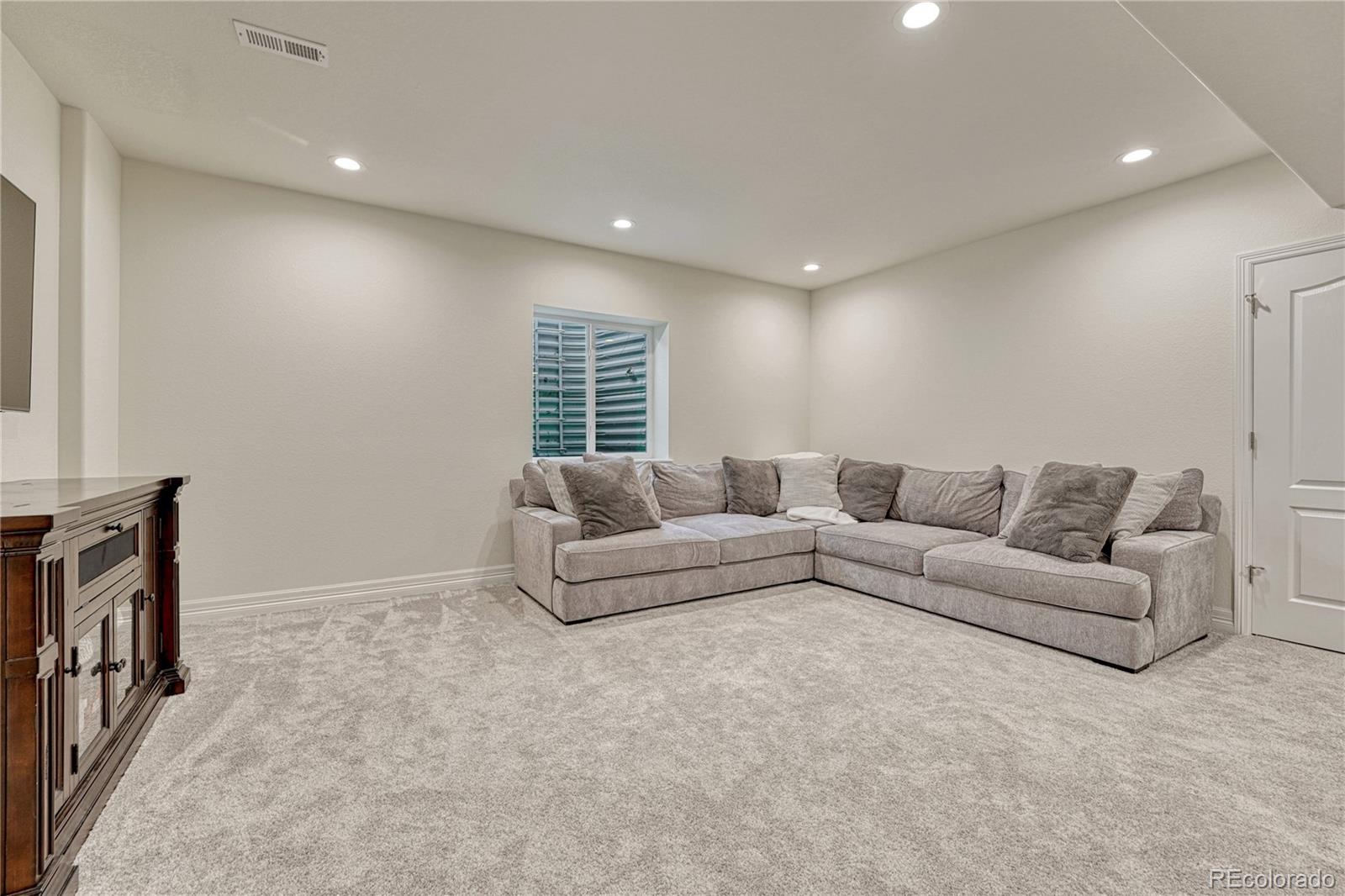 MLS Image #27 for 27819 e clifton place,aurora, Colorado