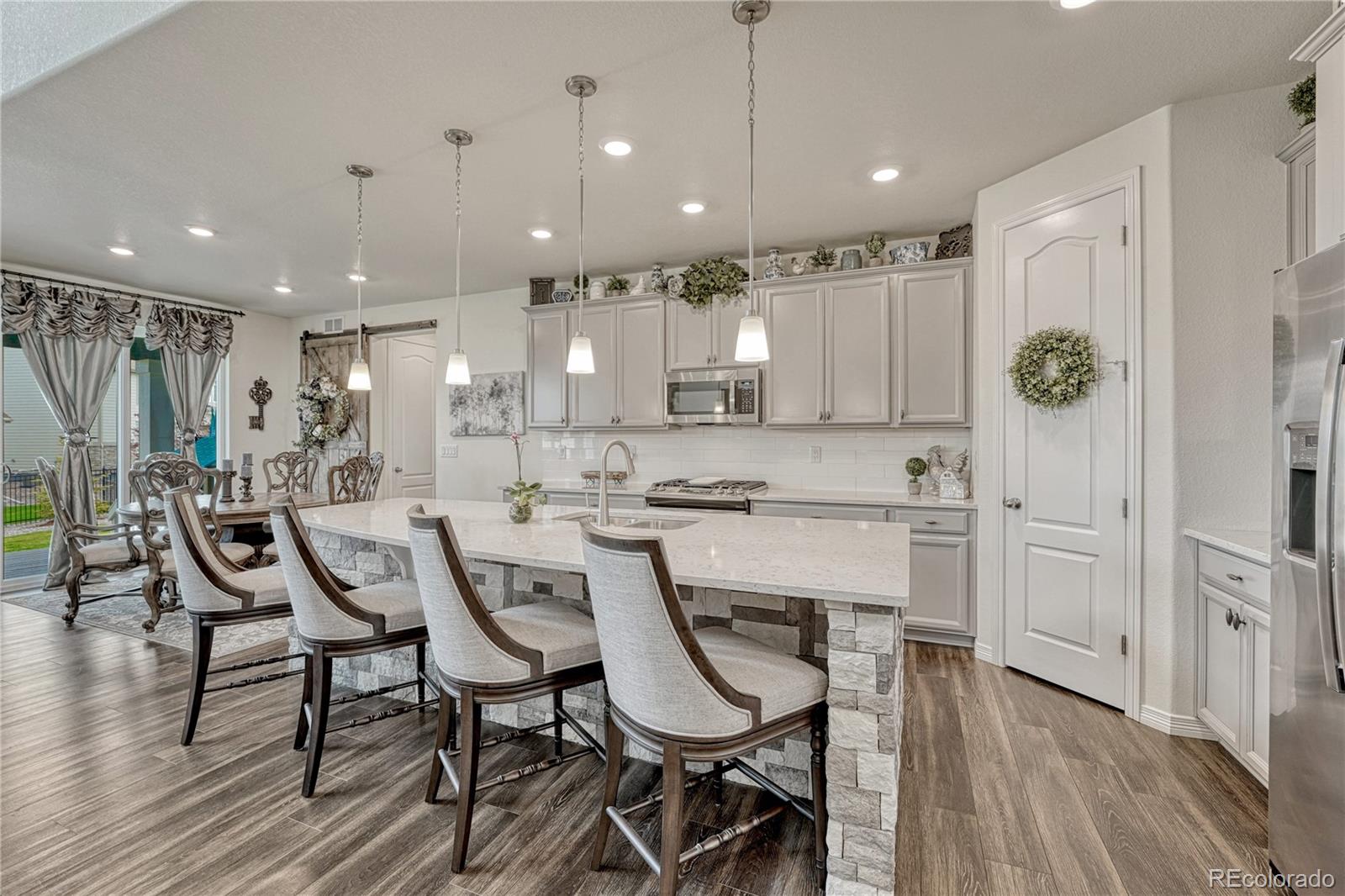 MLS Image #3 for 27819 e clifton place,aurora, Colorado